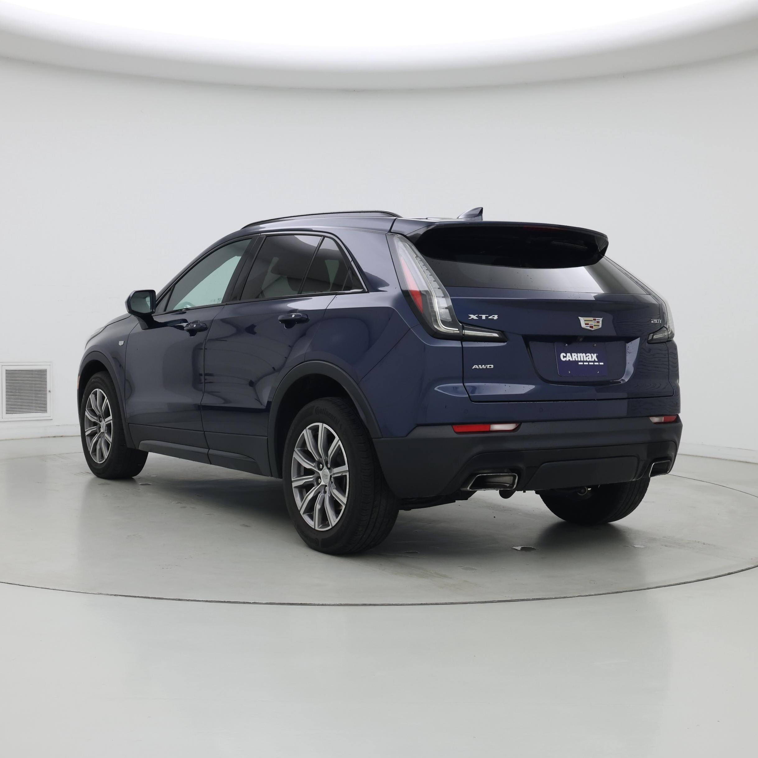 Thumbnail: 2019 Cadillac XT4 - 2
