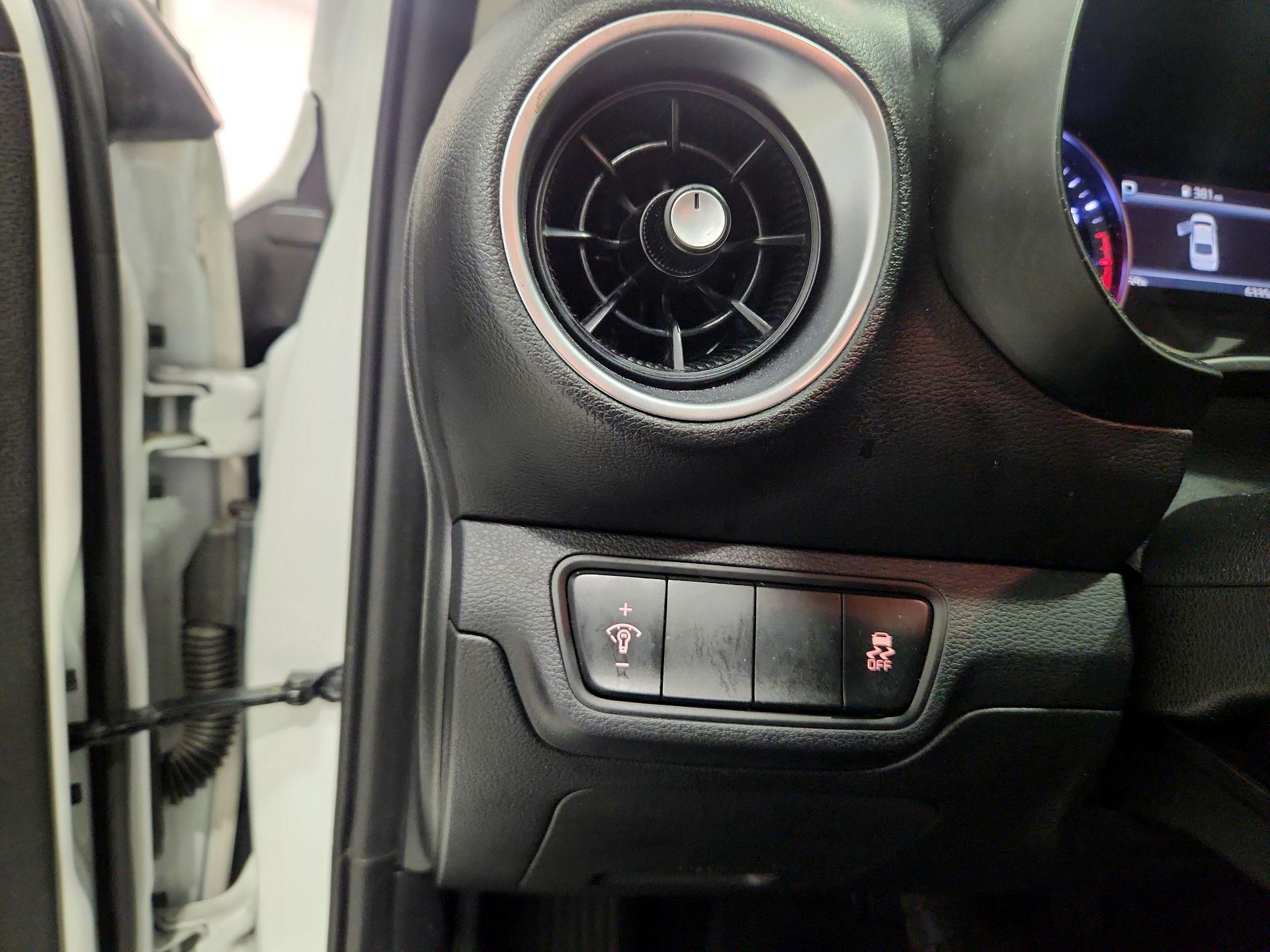 Thumbnail: 2023 Kia Forte - 13