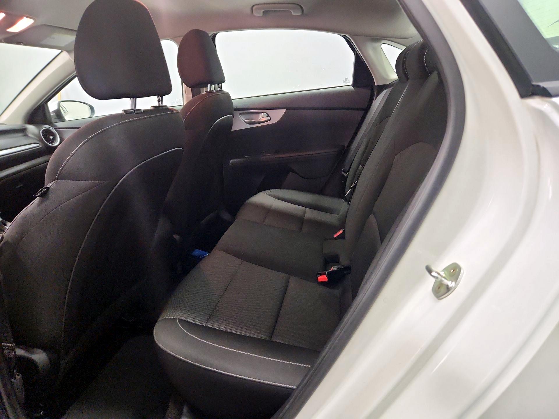 Thumbnail: 2023 Kia Forte - 19