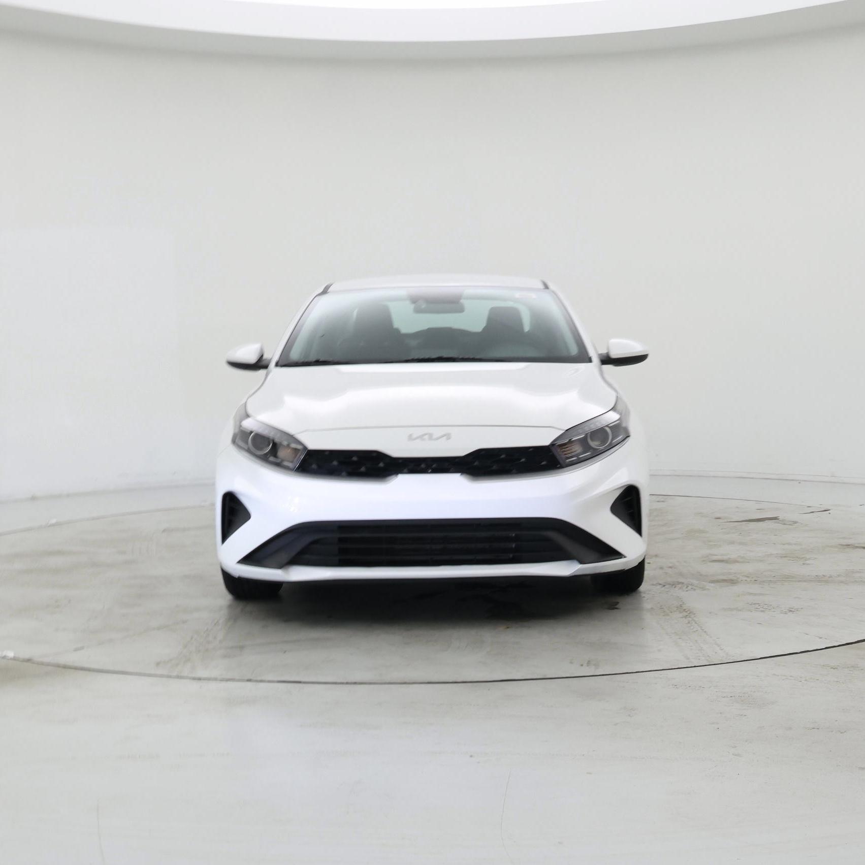 Thumbnail: 2023 Kia Forte - 5