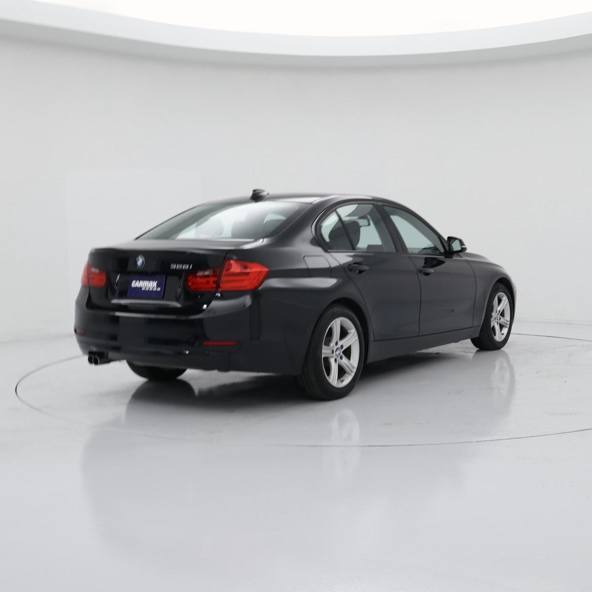 Thumbnail: 2015 BMW 3 Series - 8