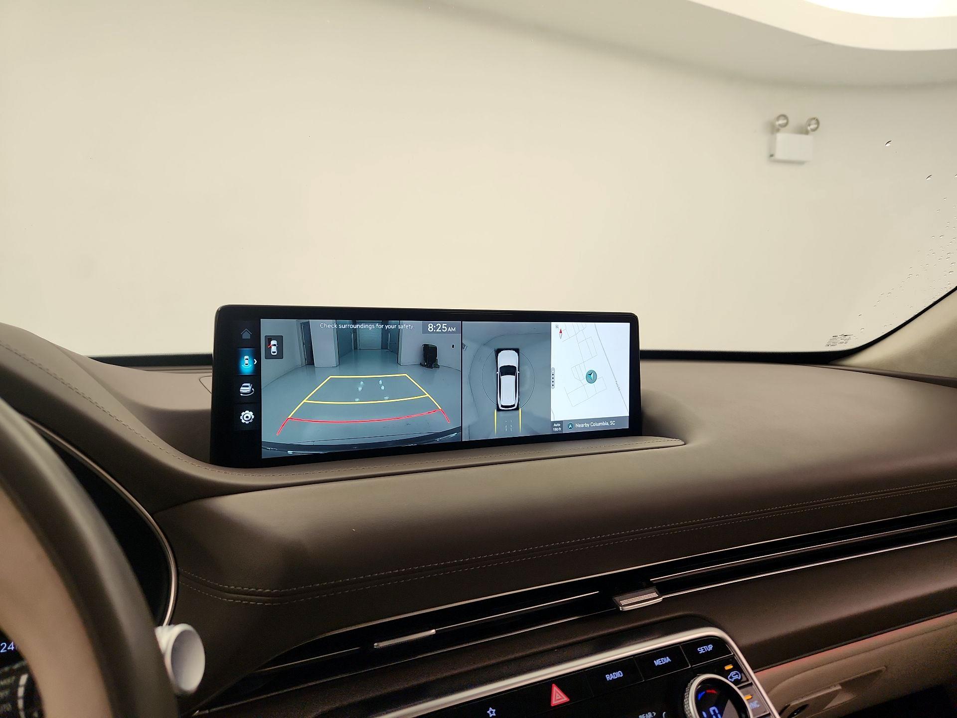 Thumbnail: 2022 Genesis GV80 - 15