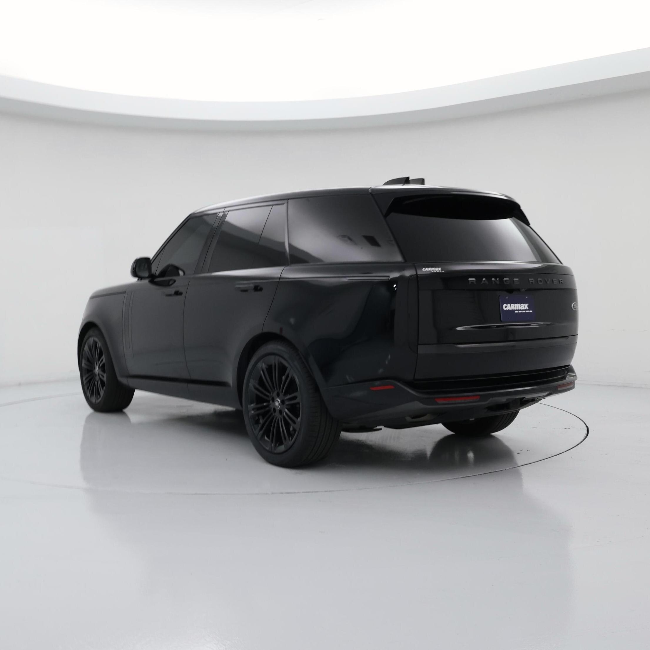 Thumbnail: 2023 Land Rover Range Rover - 2