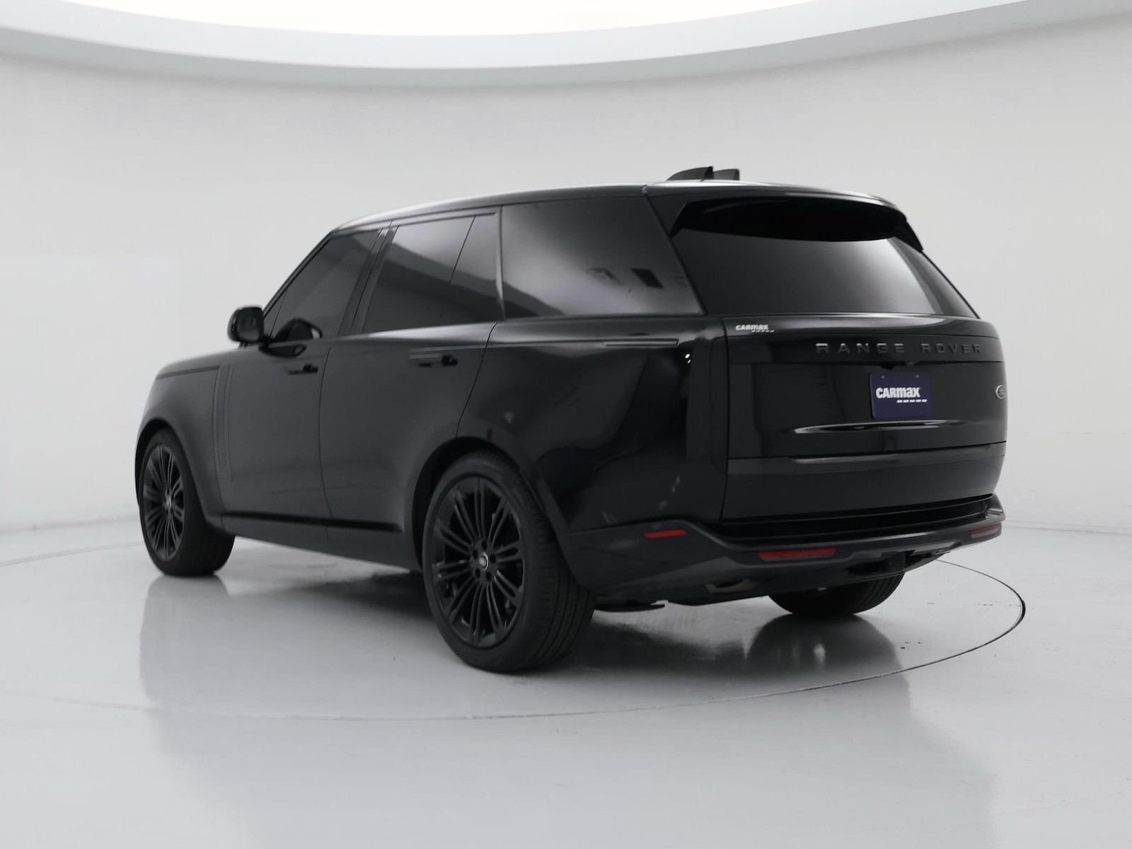 2023 Land Rover Range Rover SE - Photo 3
