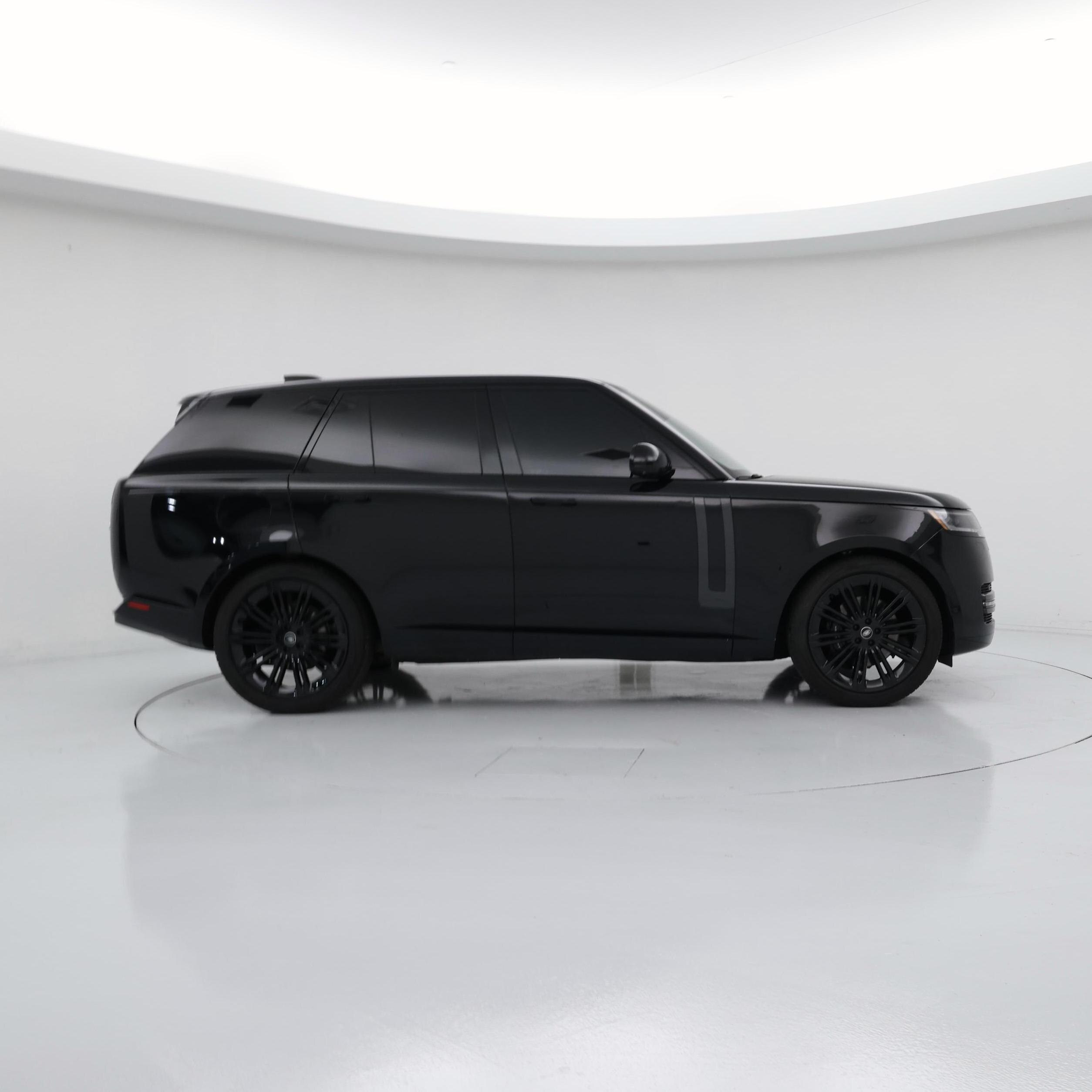 Thumbnail: 2023 Land Rover Range Rover - 7