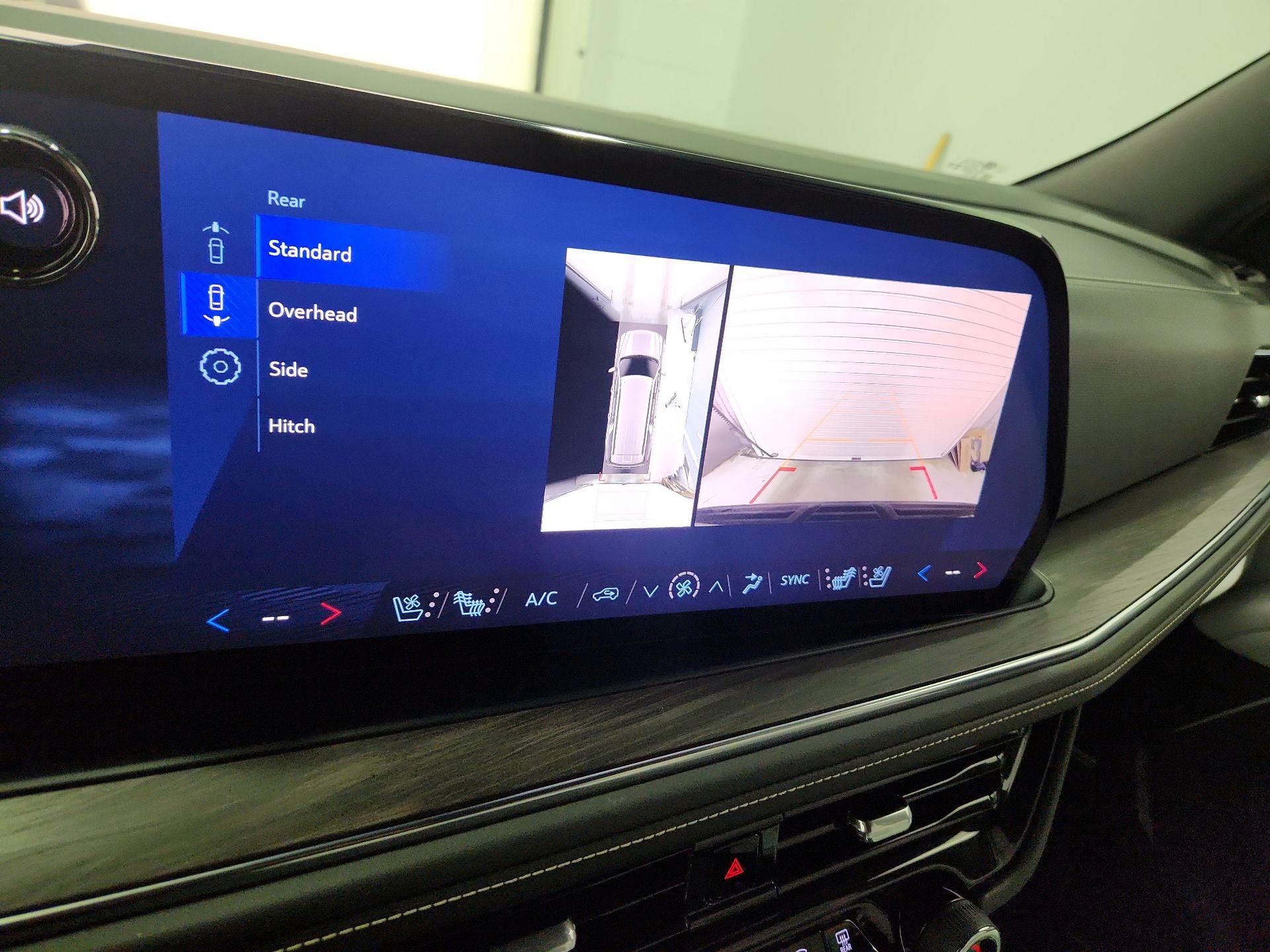 Thumbnail: 2025 Chevrolet Suburban - 14