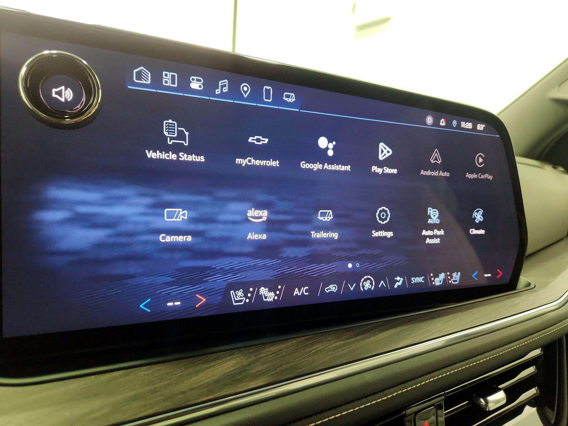 Thumbnail: 2025 Chevrolet Suburban - 15