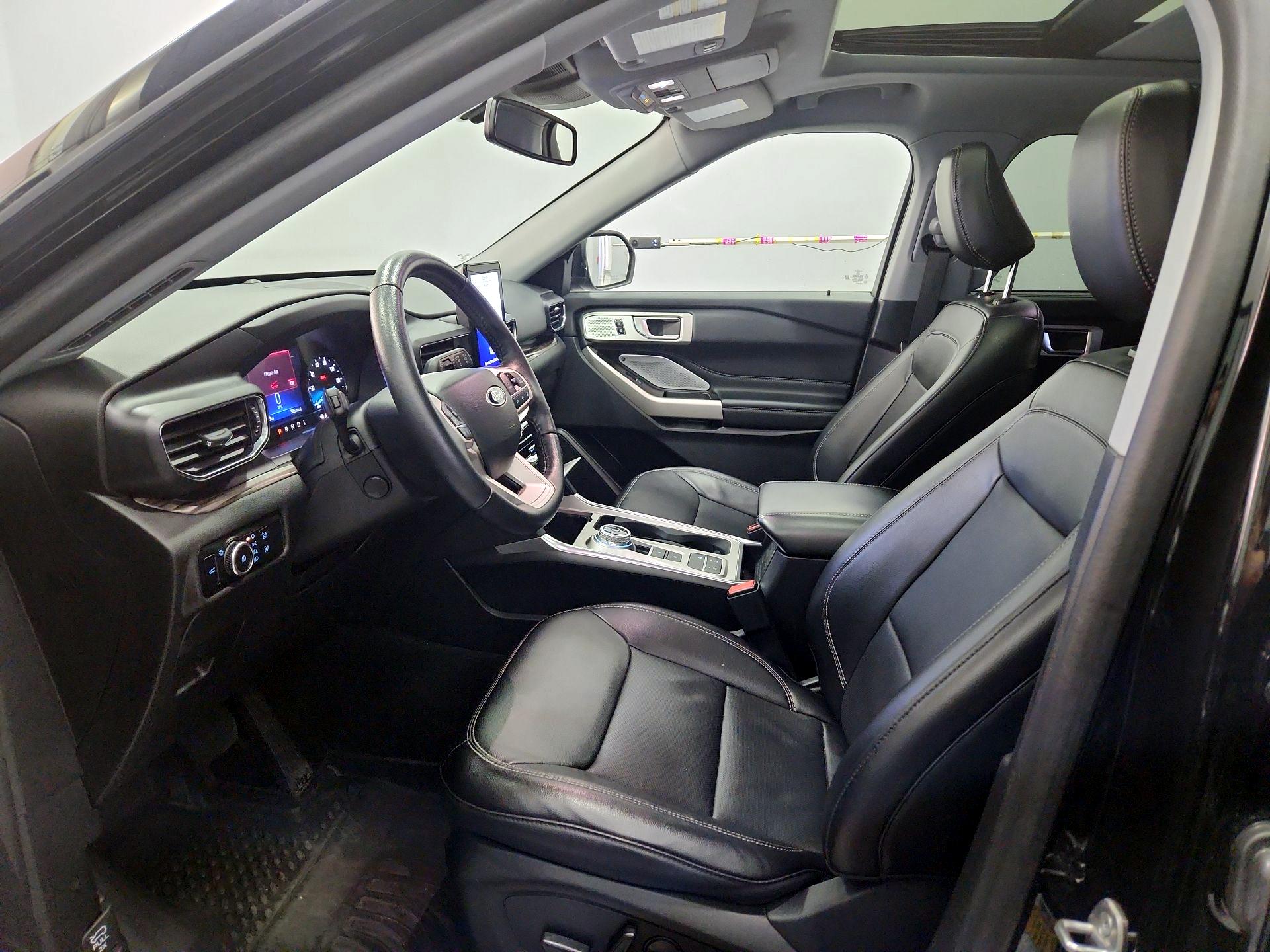 Thumbnail: 2023 Ford Explorer - 11