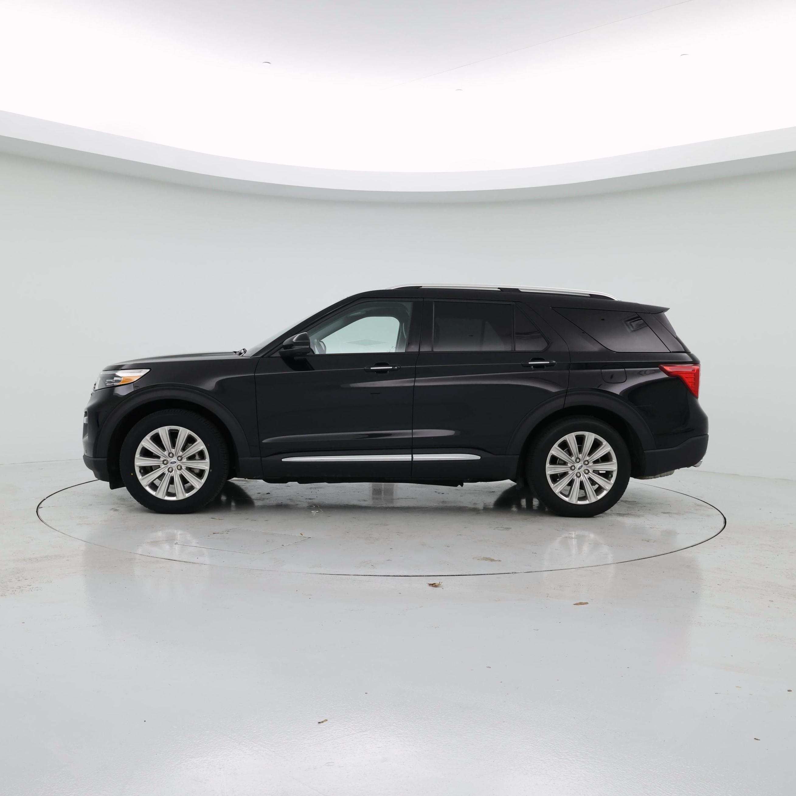 Thumbnail: 2023 Ford Explorer - 3