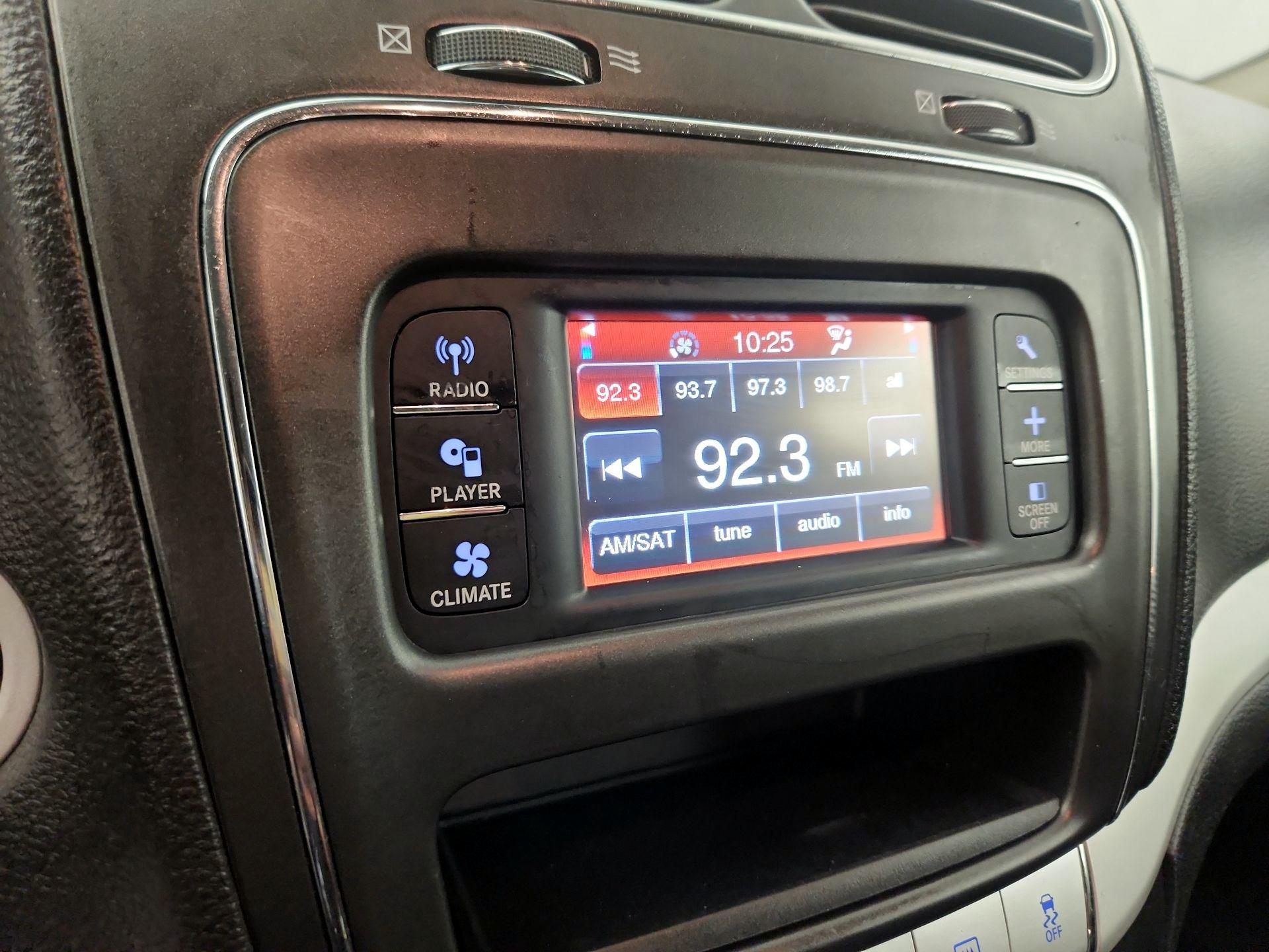 Thumbnail: 2020 Dodge Journey - 13