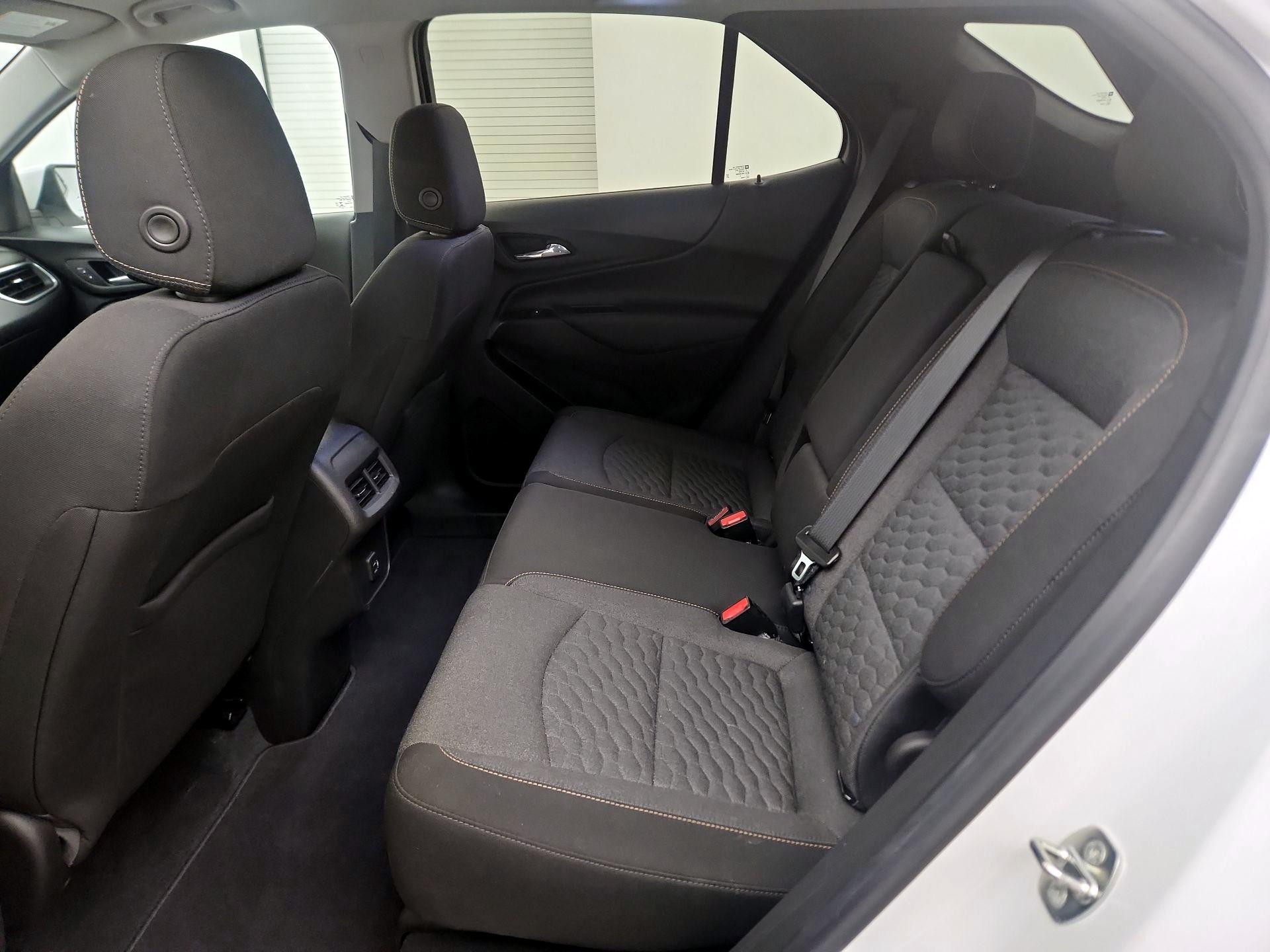 Thumbnail: 2021 Chevrolet Equinox - 16