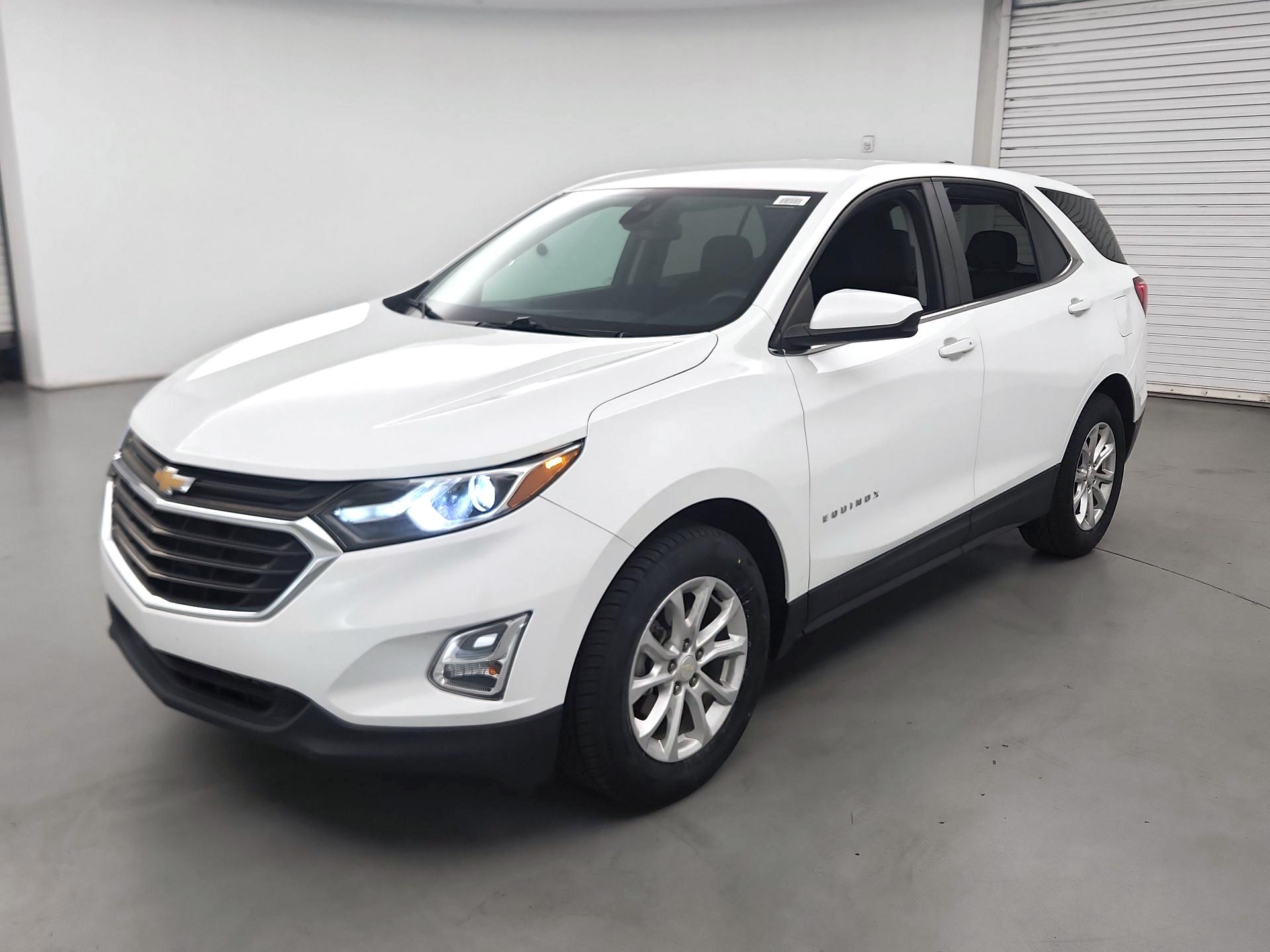 Thumbnail: 2021 Chevrolet Equinox - 3