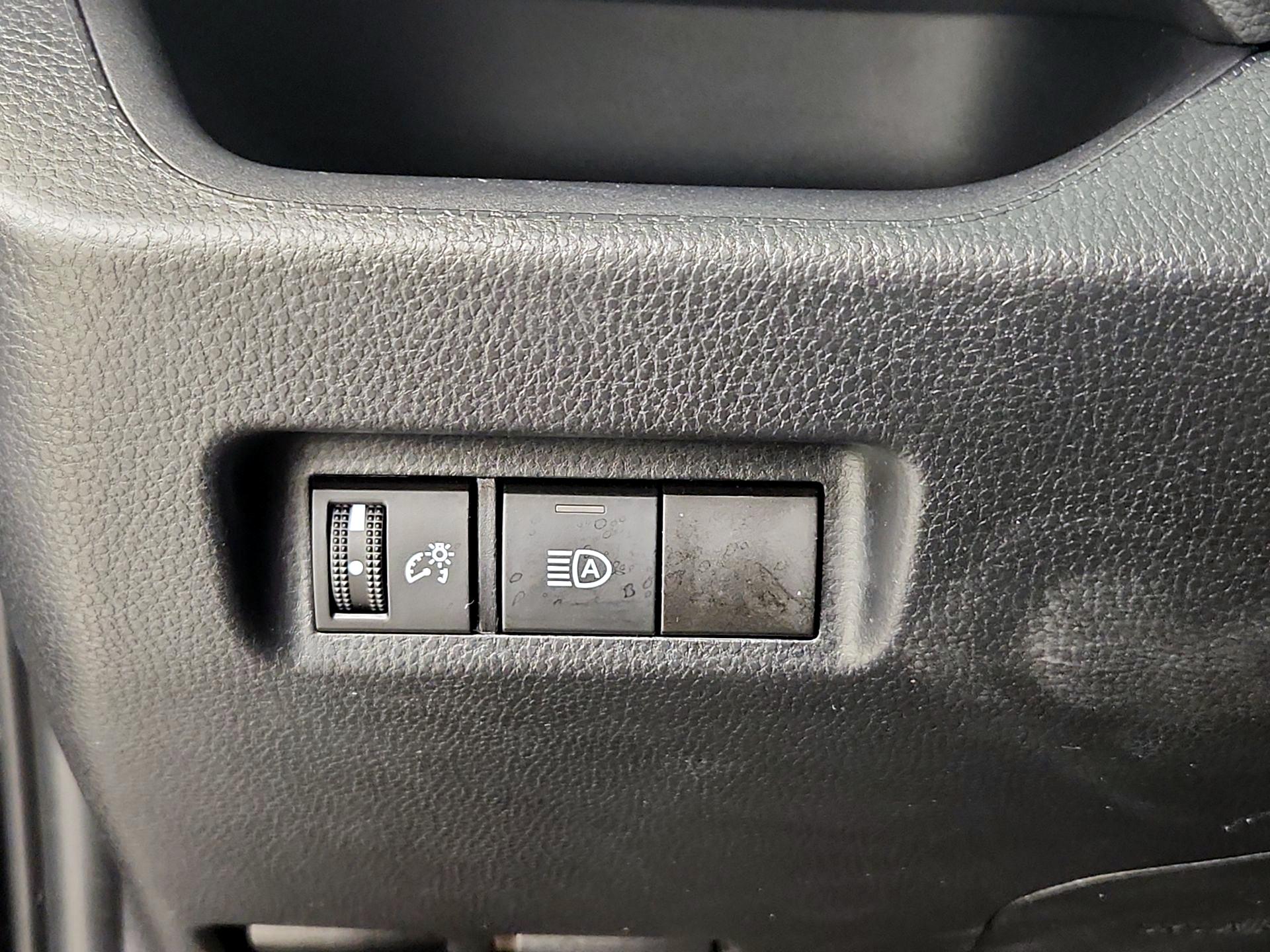 Thumbnail: 2024 Toyota RAV4 - 13