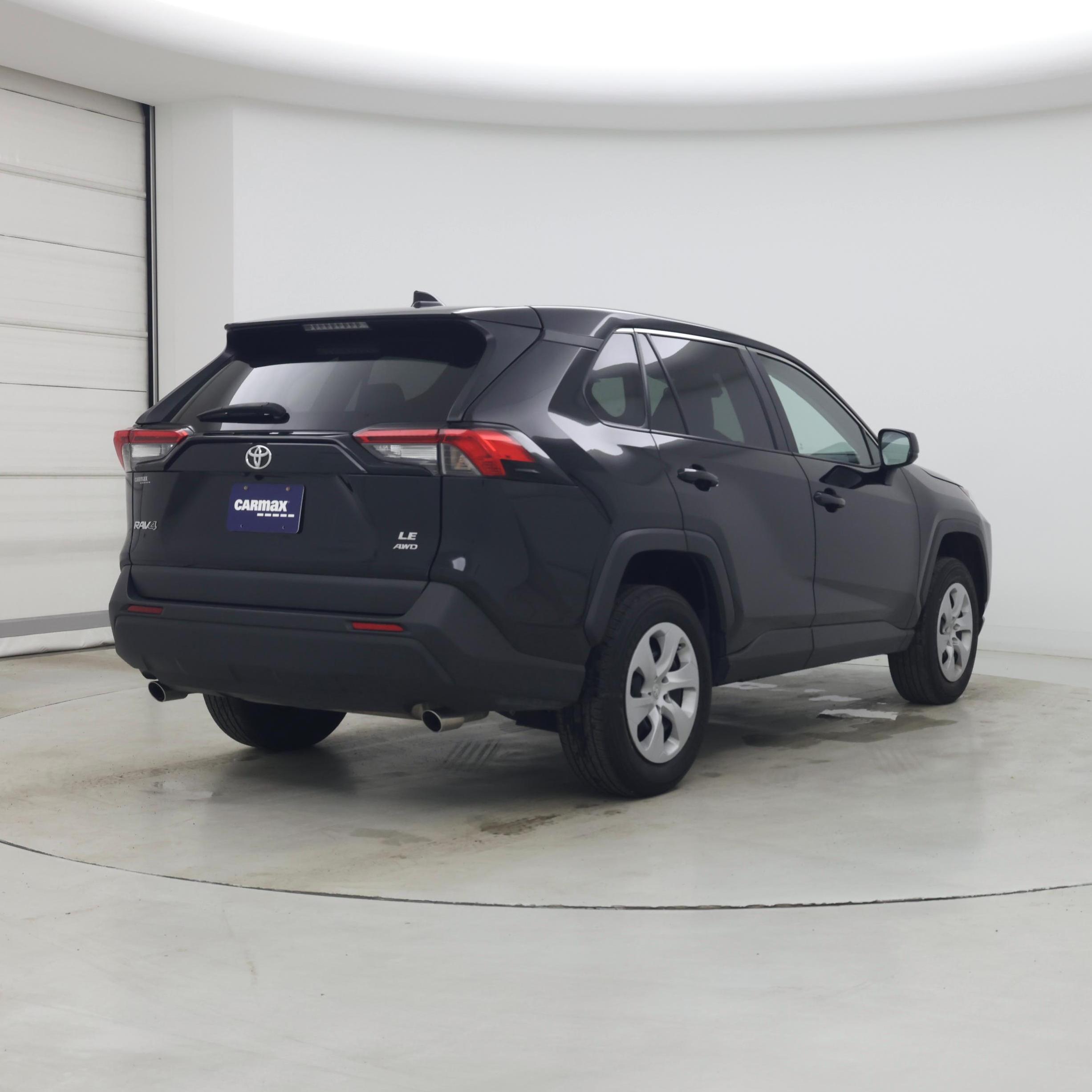 Thumbnail: 2024 Toyota RAV4 - 8