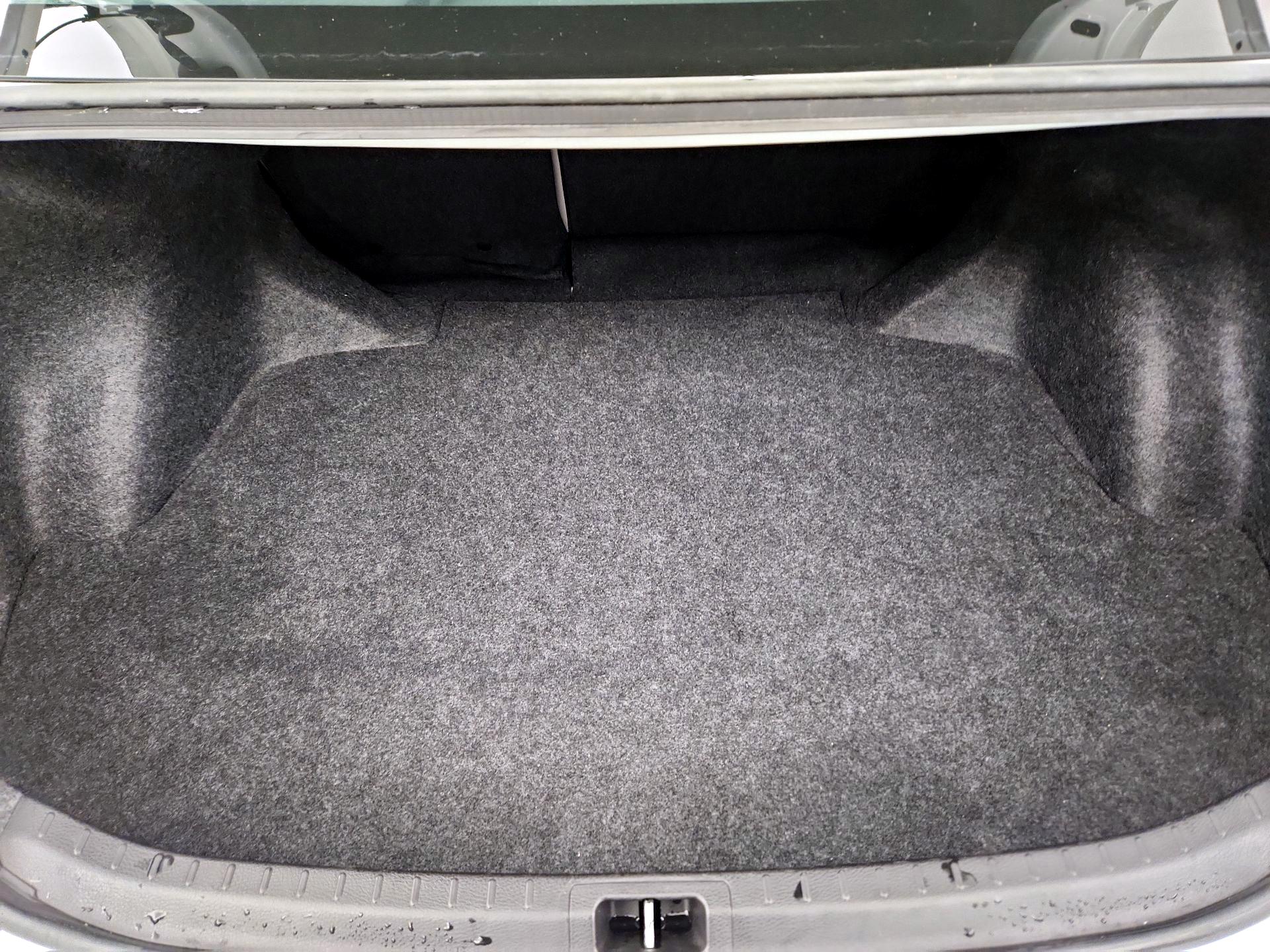 Thumbnail: 2015 Toyota Corolla - 19