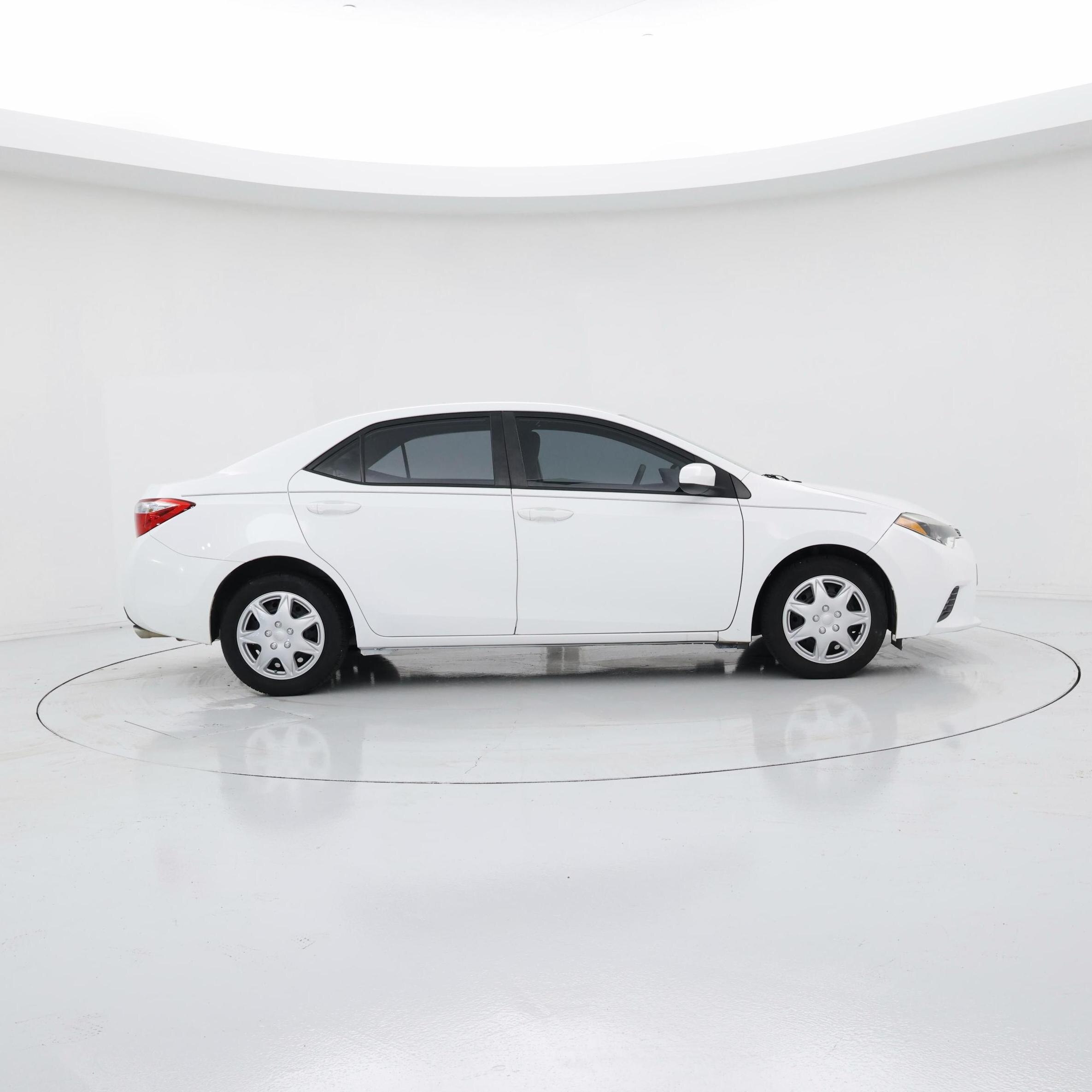 Thumbnail: 2015 Toyota Corolla - 7