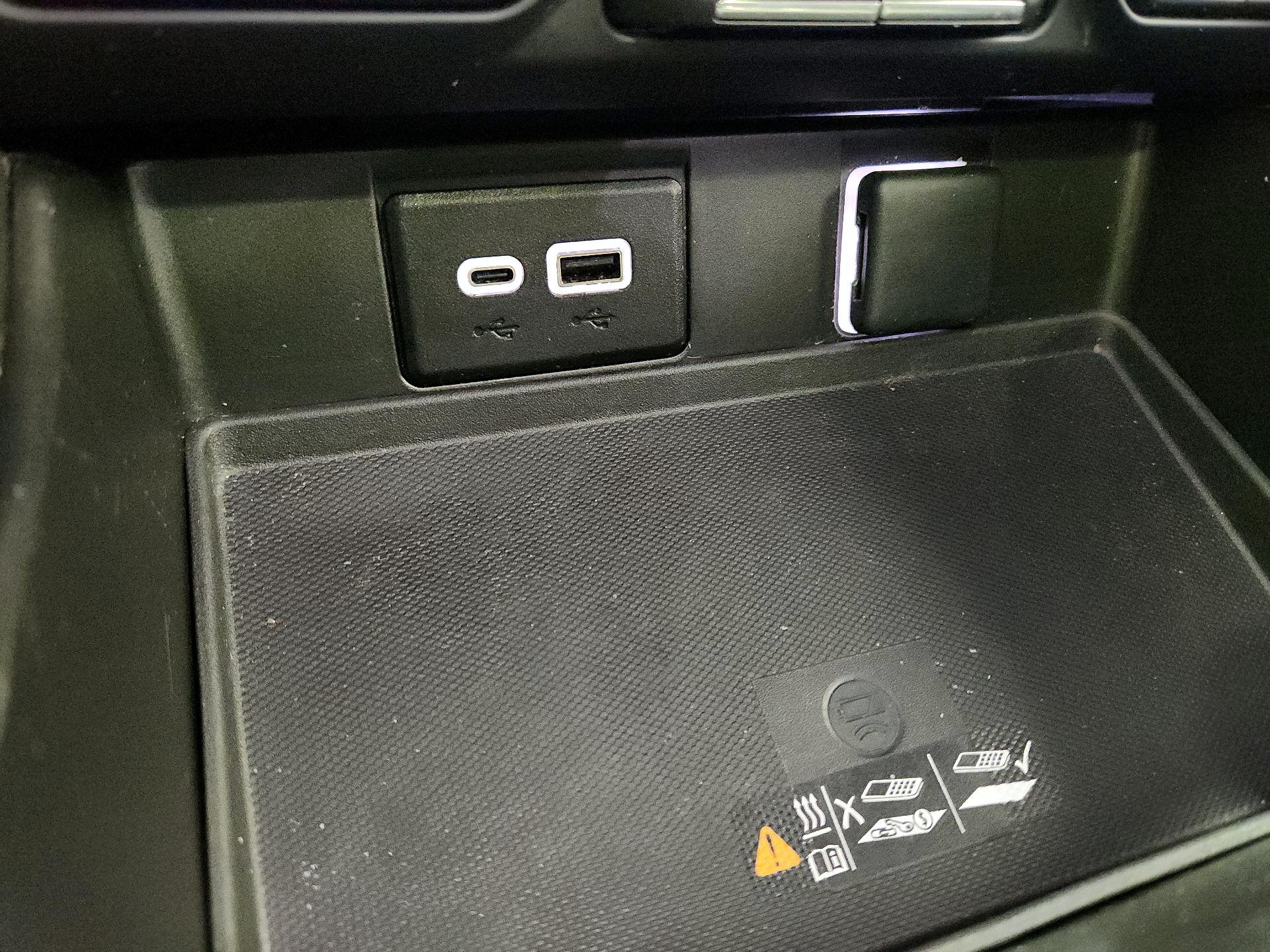 Thumbnail: 2023 Chevrolet Suburban - 19