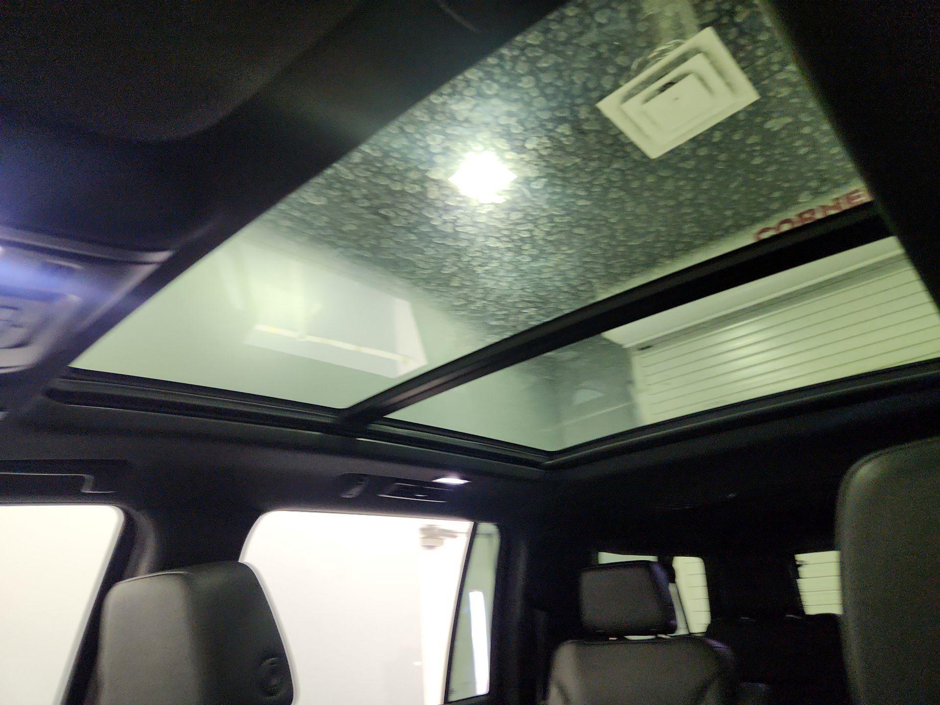 Thumbnail: 2023 Chevrolet Suburban - 20