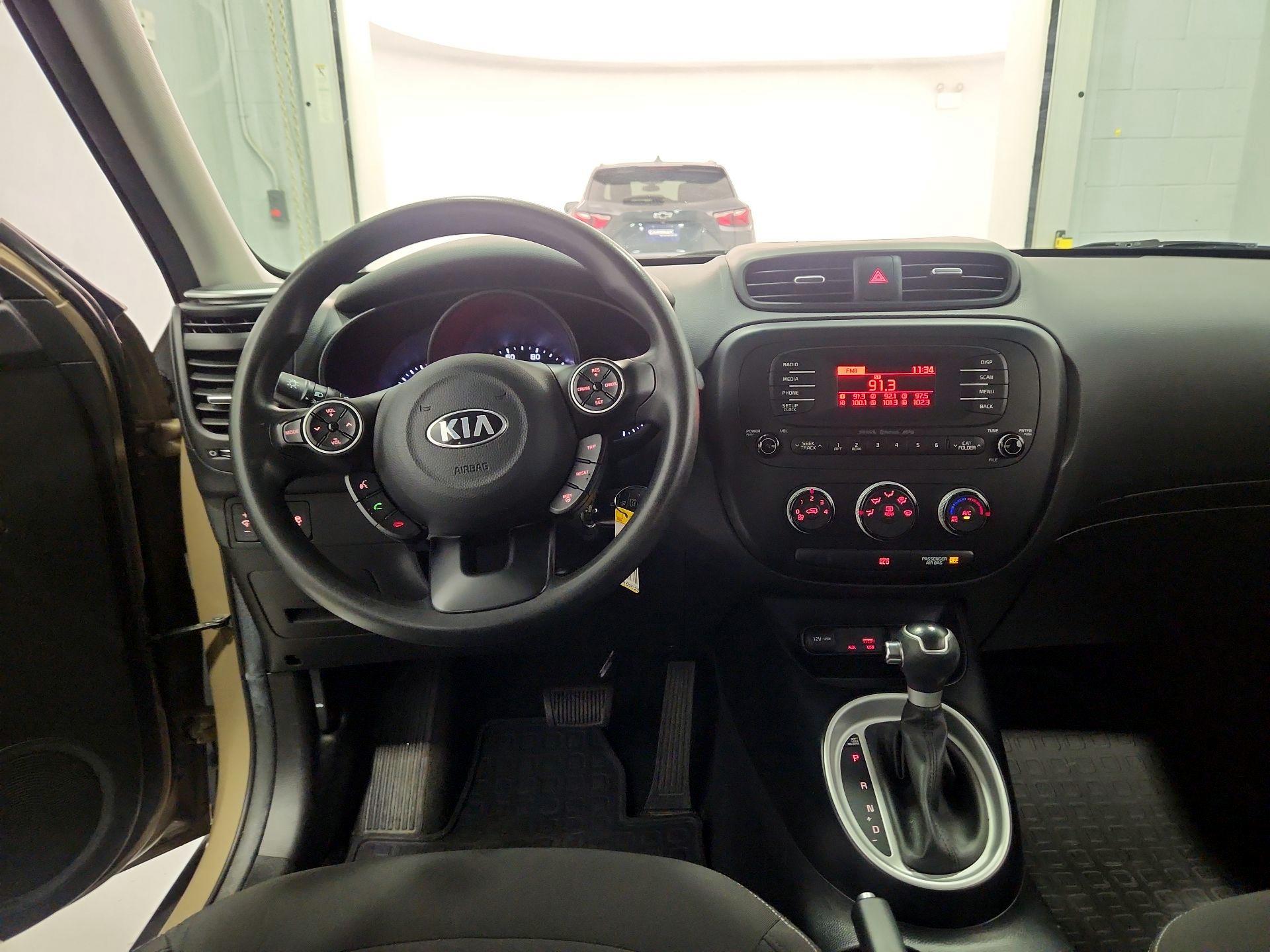 Thumbnail: 2016 Kia Soul - 9