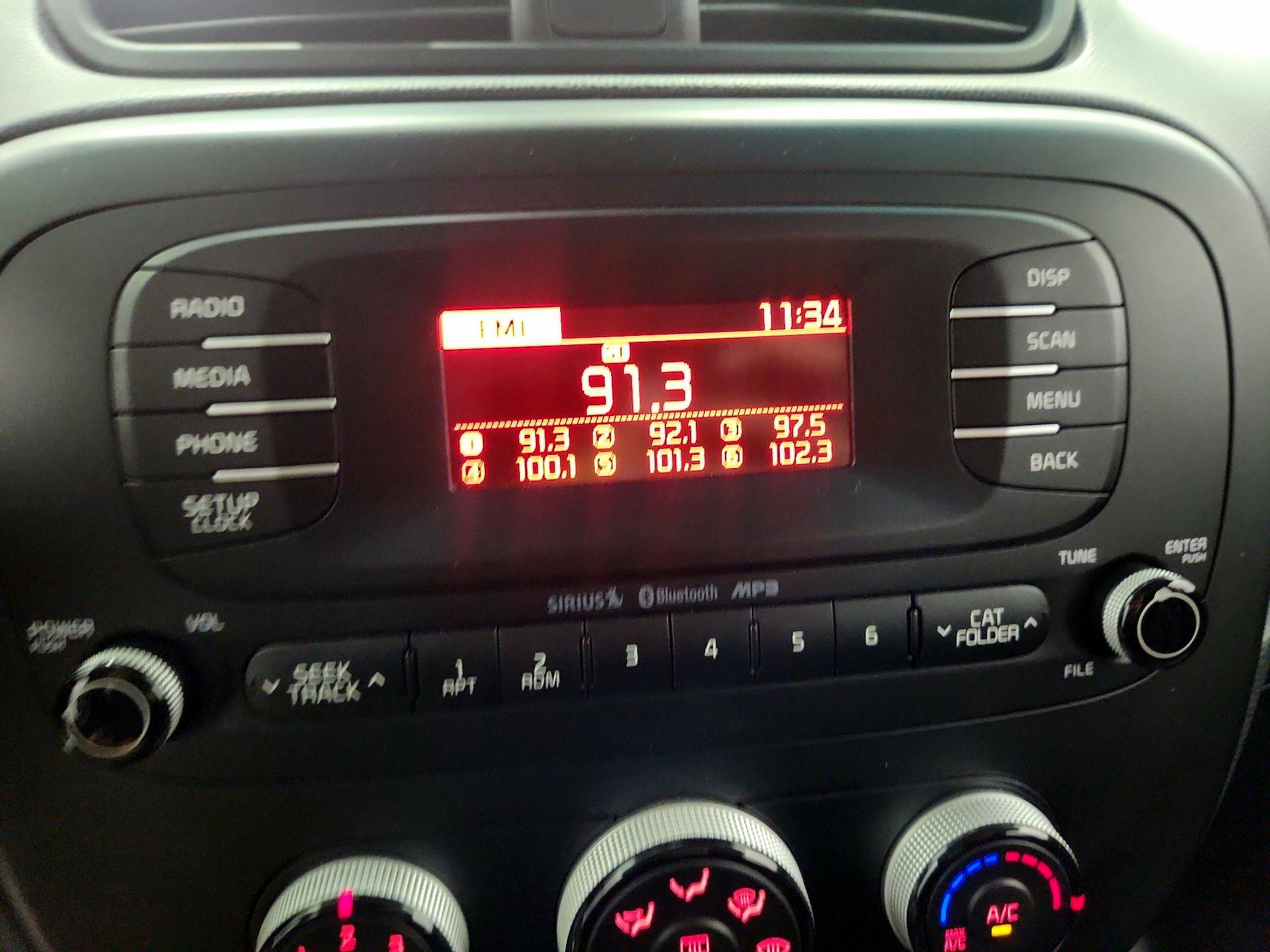 Thumbnail: 2016 Kia Soul - 14