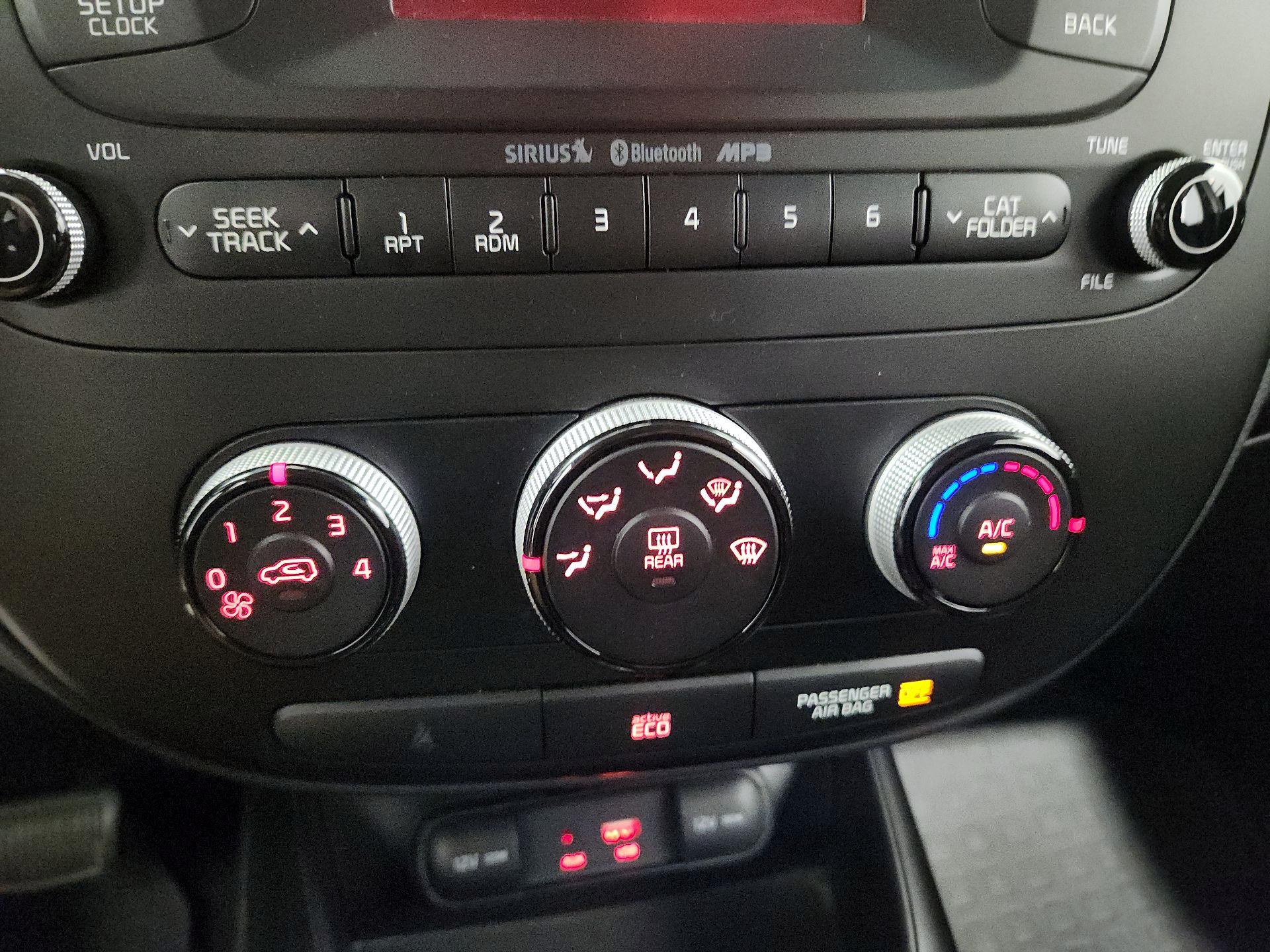 Thumbnail: 2016 Kia Soul - 15