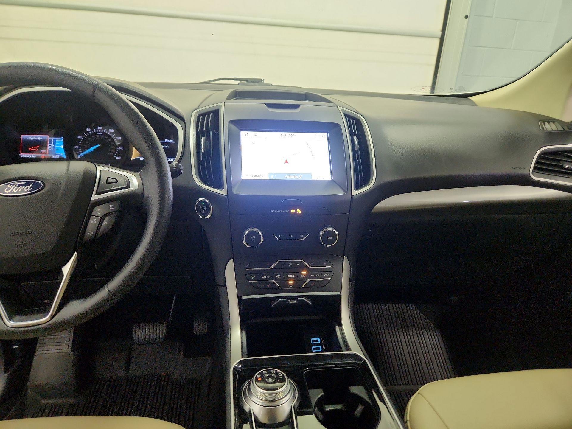 Thumbnail: 2020 Ford Edge - 9