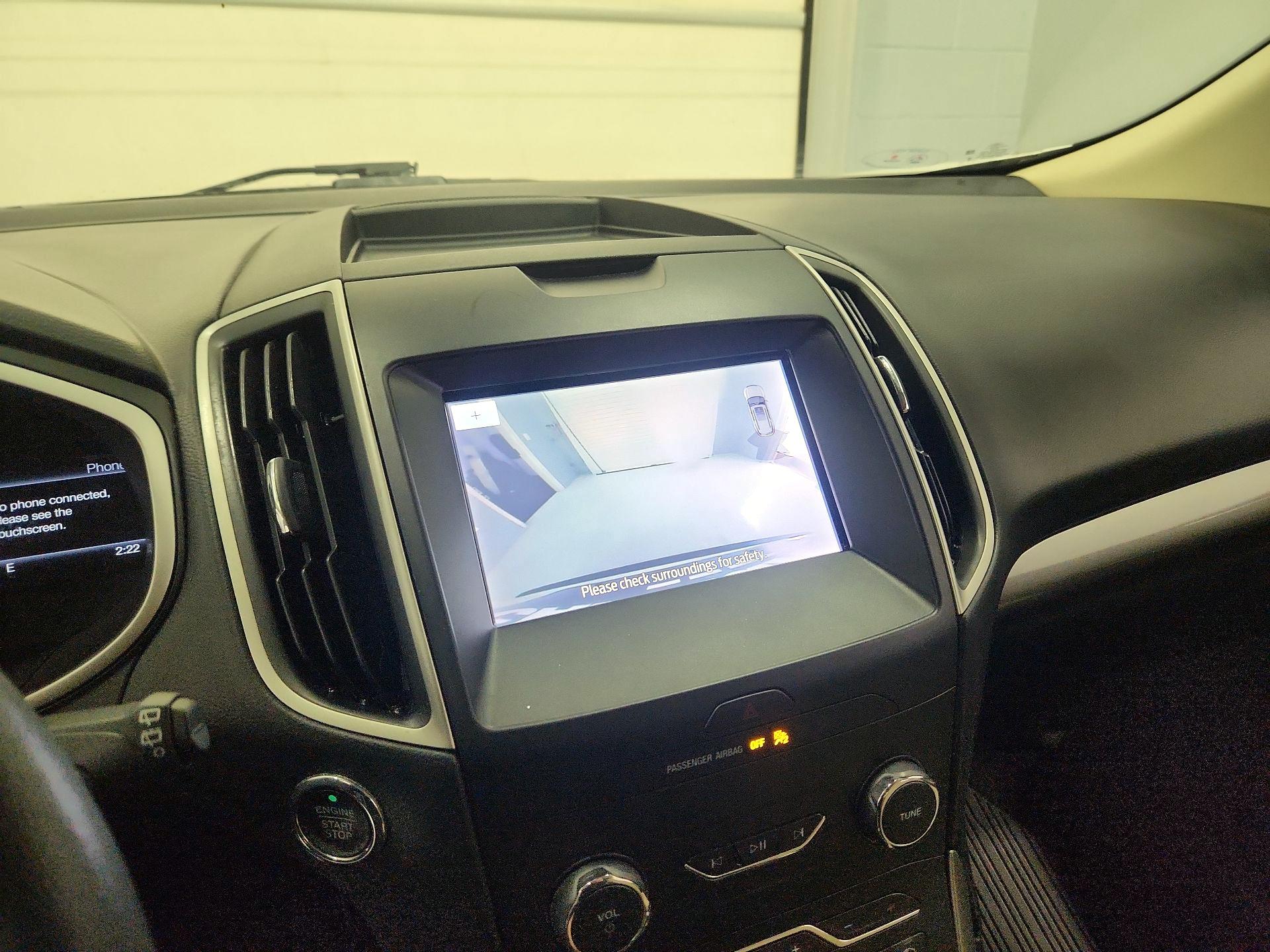 Thumbnail: 2020 Ford Edge - 15