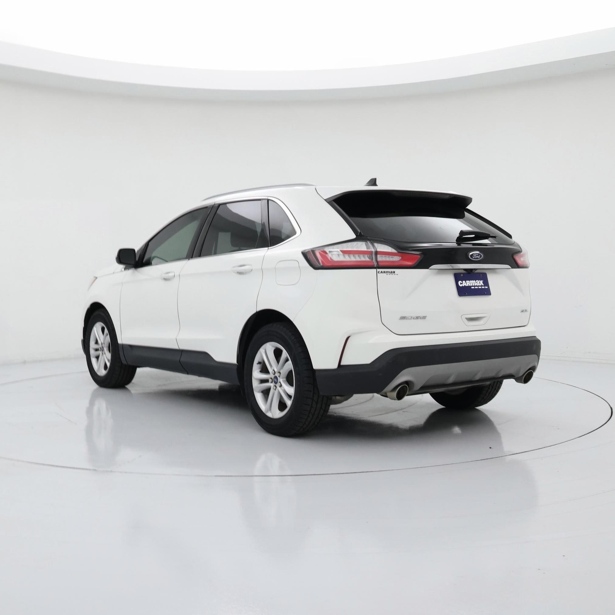 Thumbnail: 2020 Ford Edge - 2