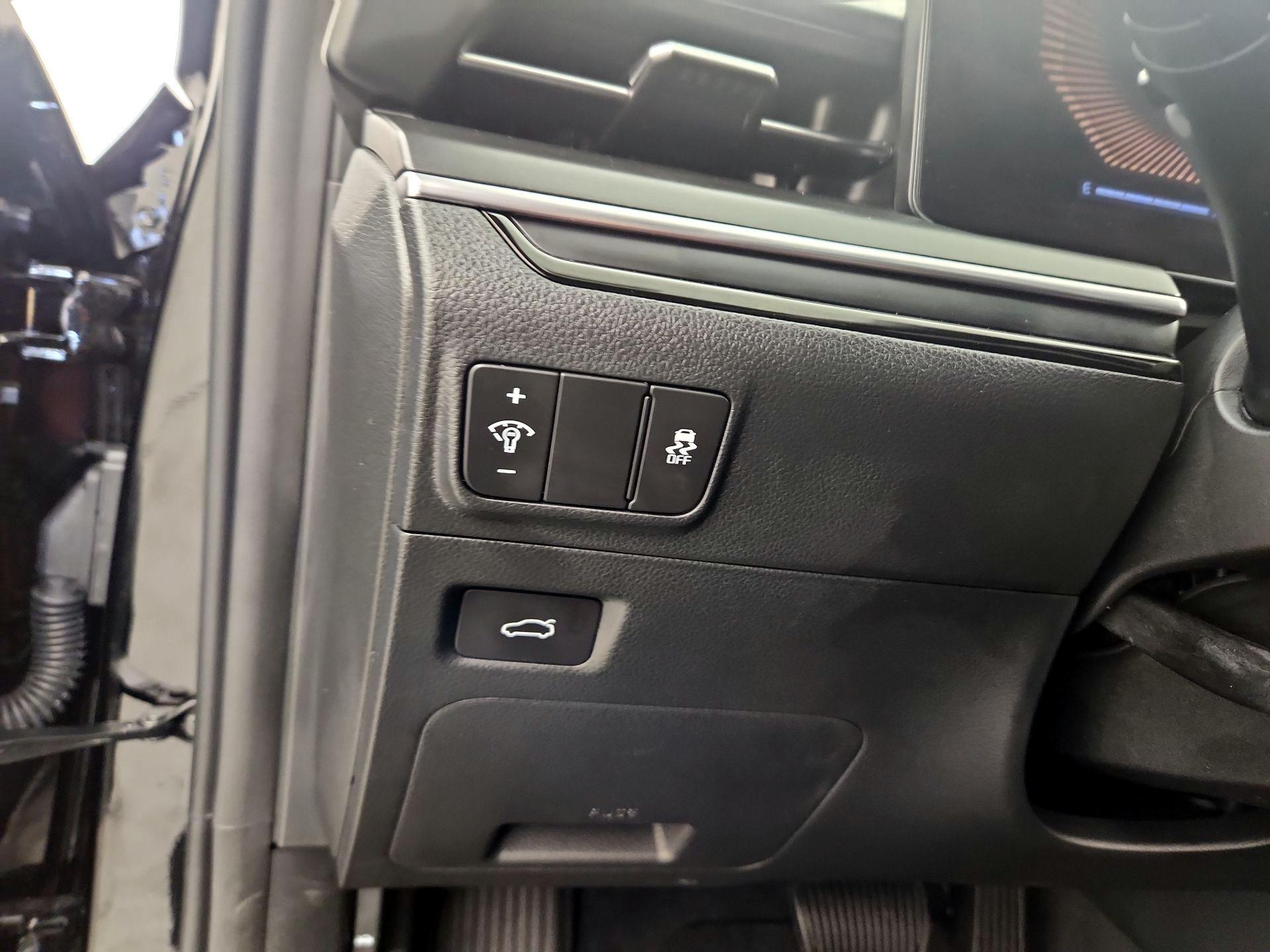 Thumbnail: 2026 Kia K5 - 13