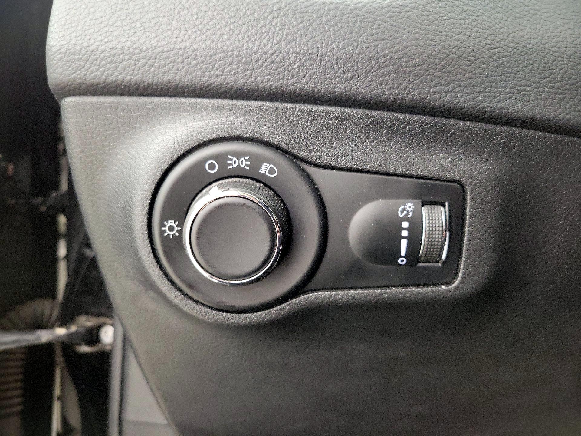Thumbnail: 2019 Jeep Compass - 13