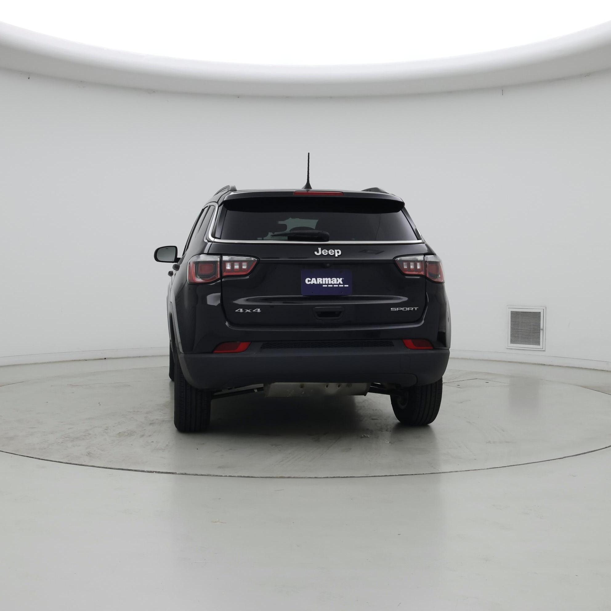 Thumbnail: 2019 Jeep Compass - 6