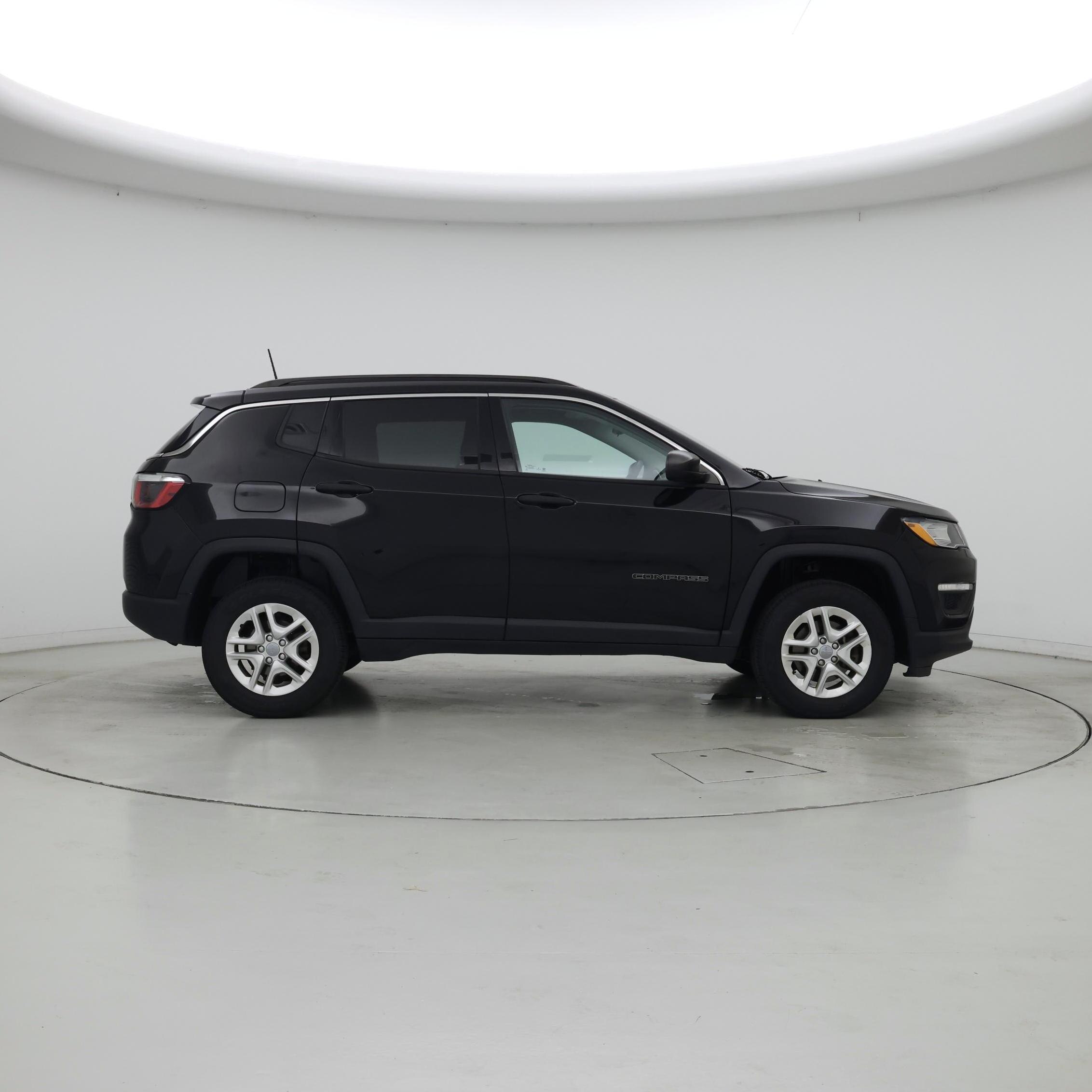 Thumbnail: 2019 Jeep Compass - 7