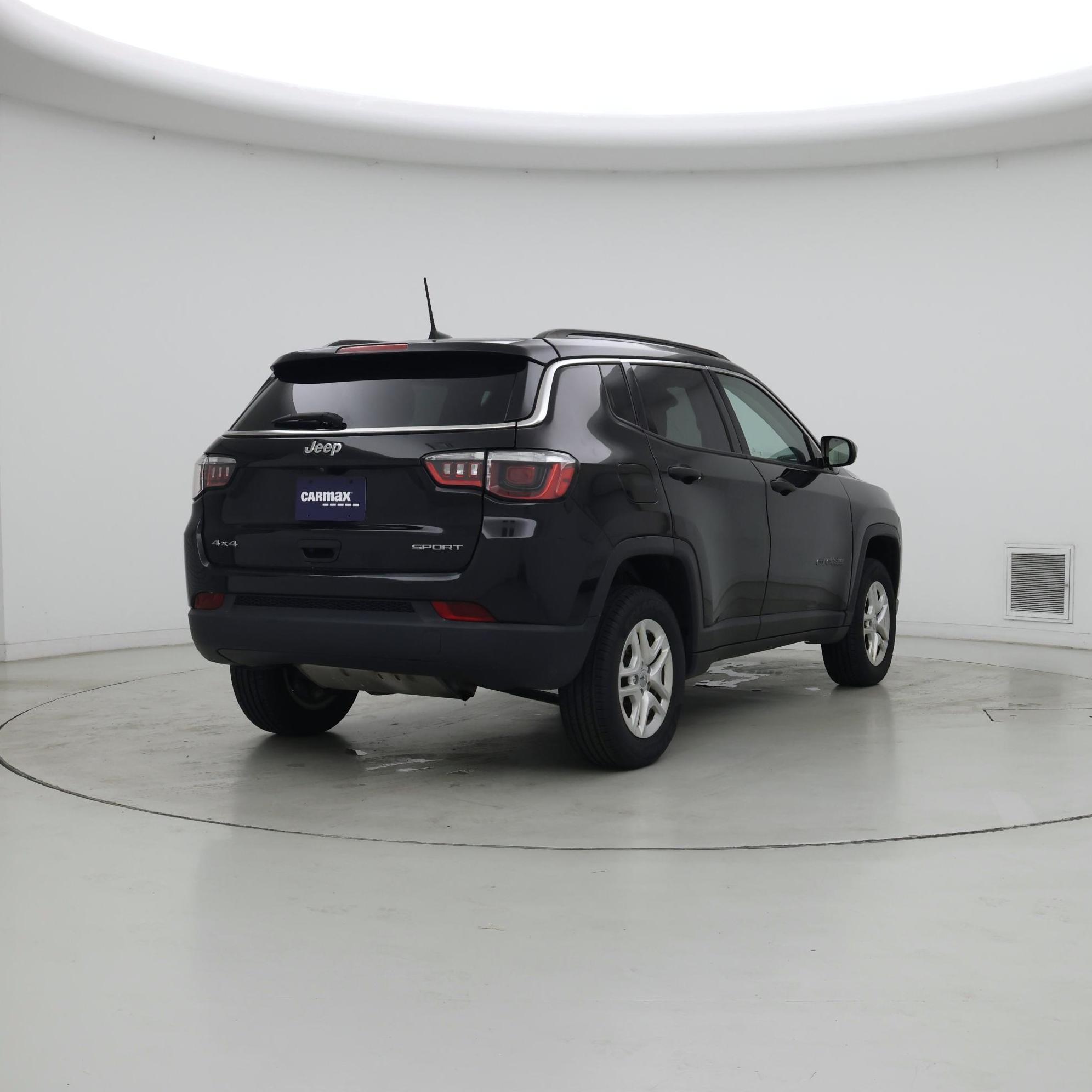 Thumbnail: 2019 Jeep Compass - 8