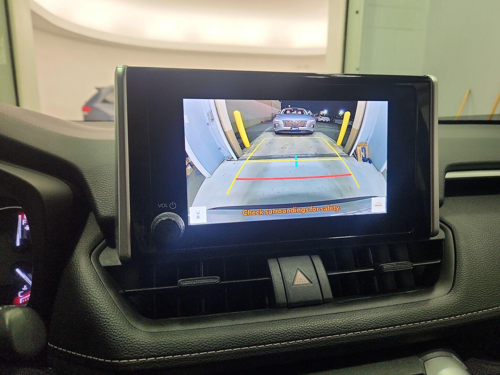 Thumbnail: 2024 Toyota RAV4 - 15