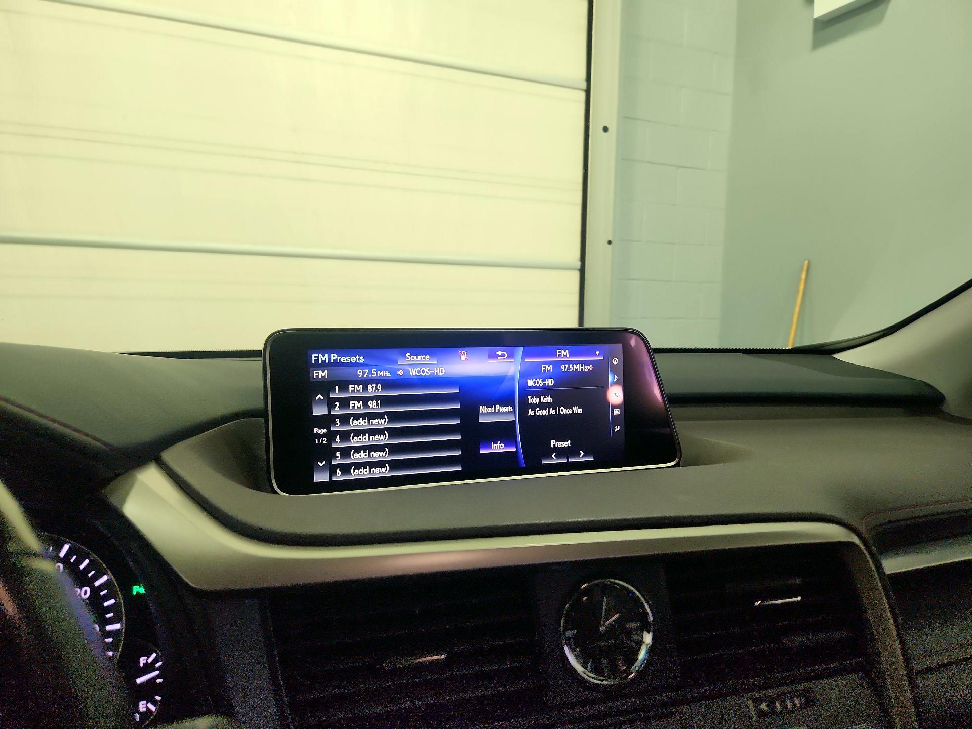 Thumbnail: 2016 Lexus RX - 16