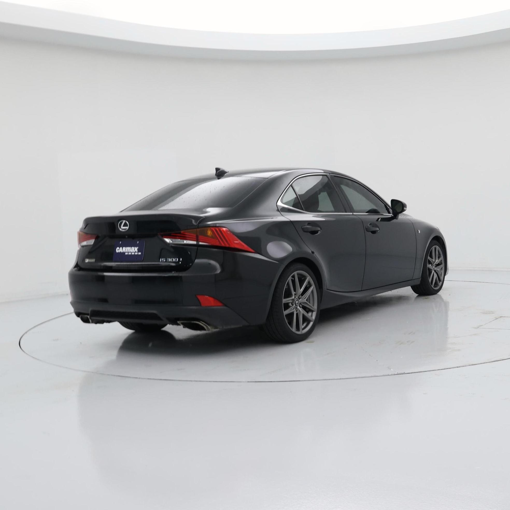 Thumbnail: 2020 Lexus IS - 8