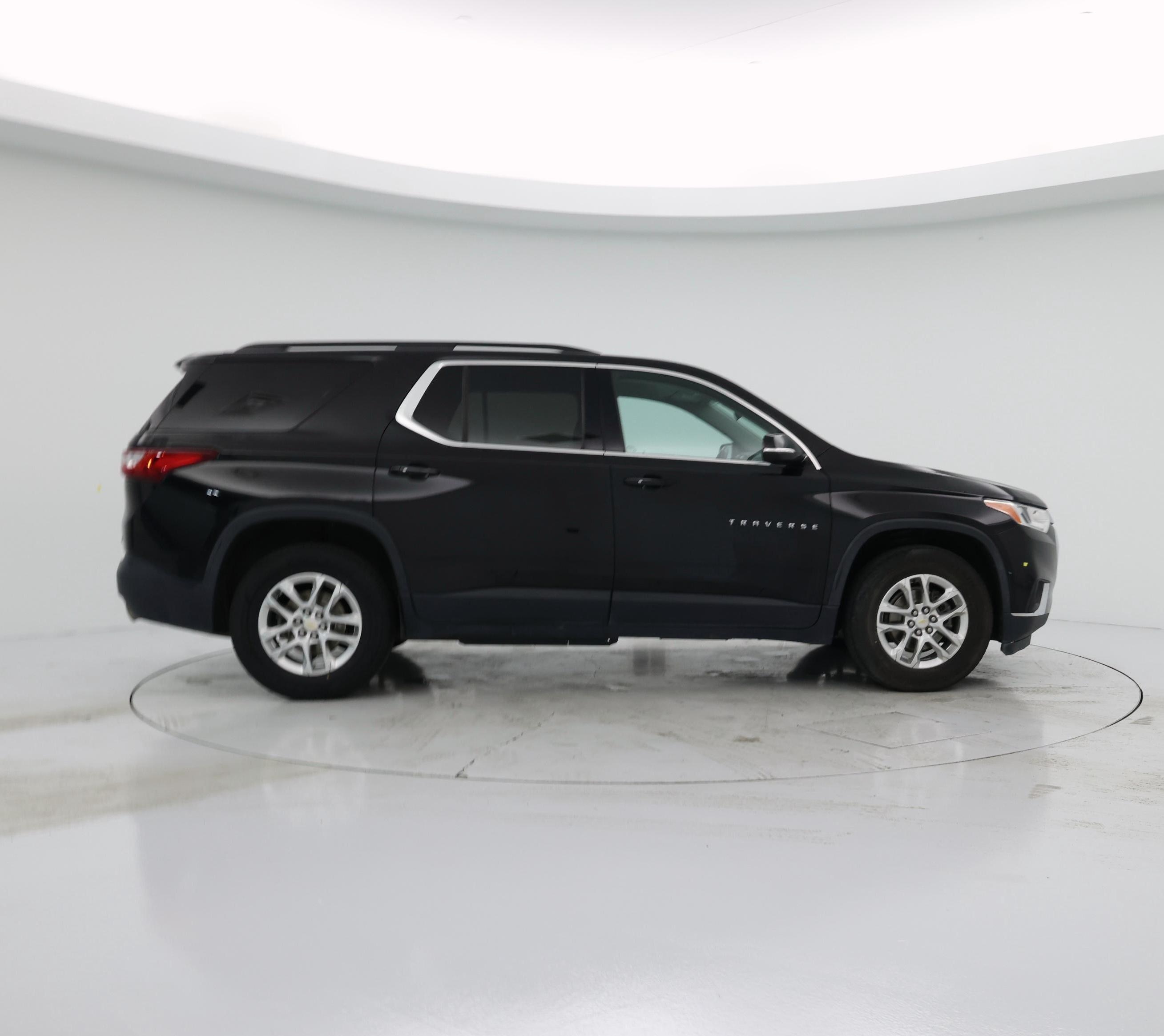 Thumbnail: 2021 Chevrolet Traverse - 7