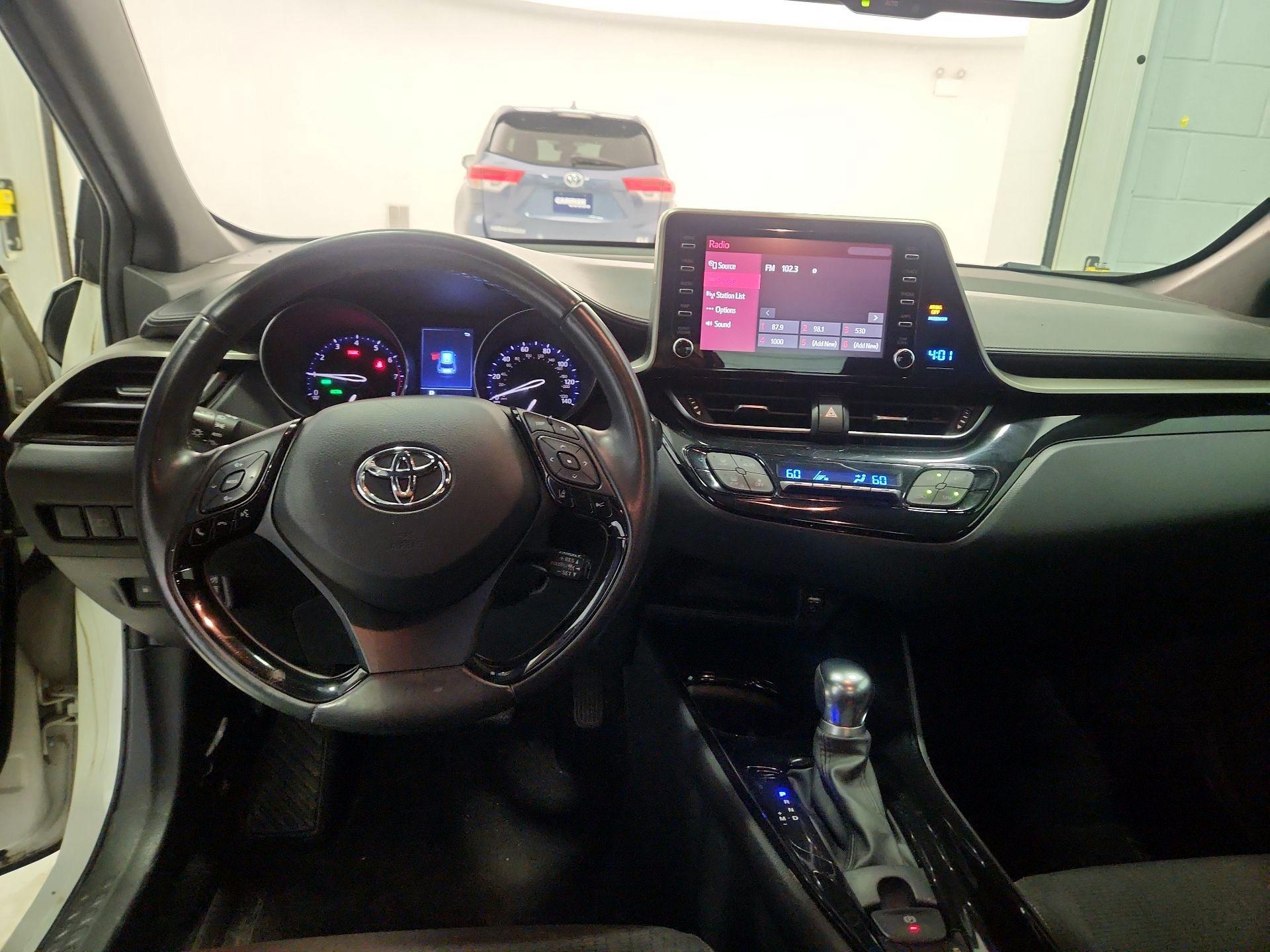 Thumbnail: 2019 Toyota C-HR - 9