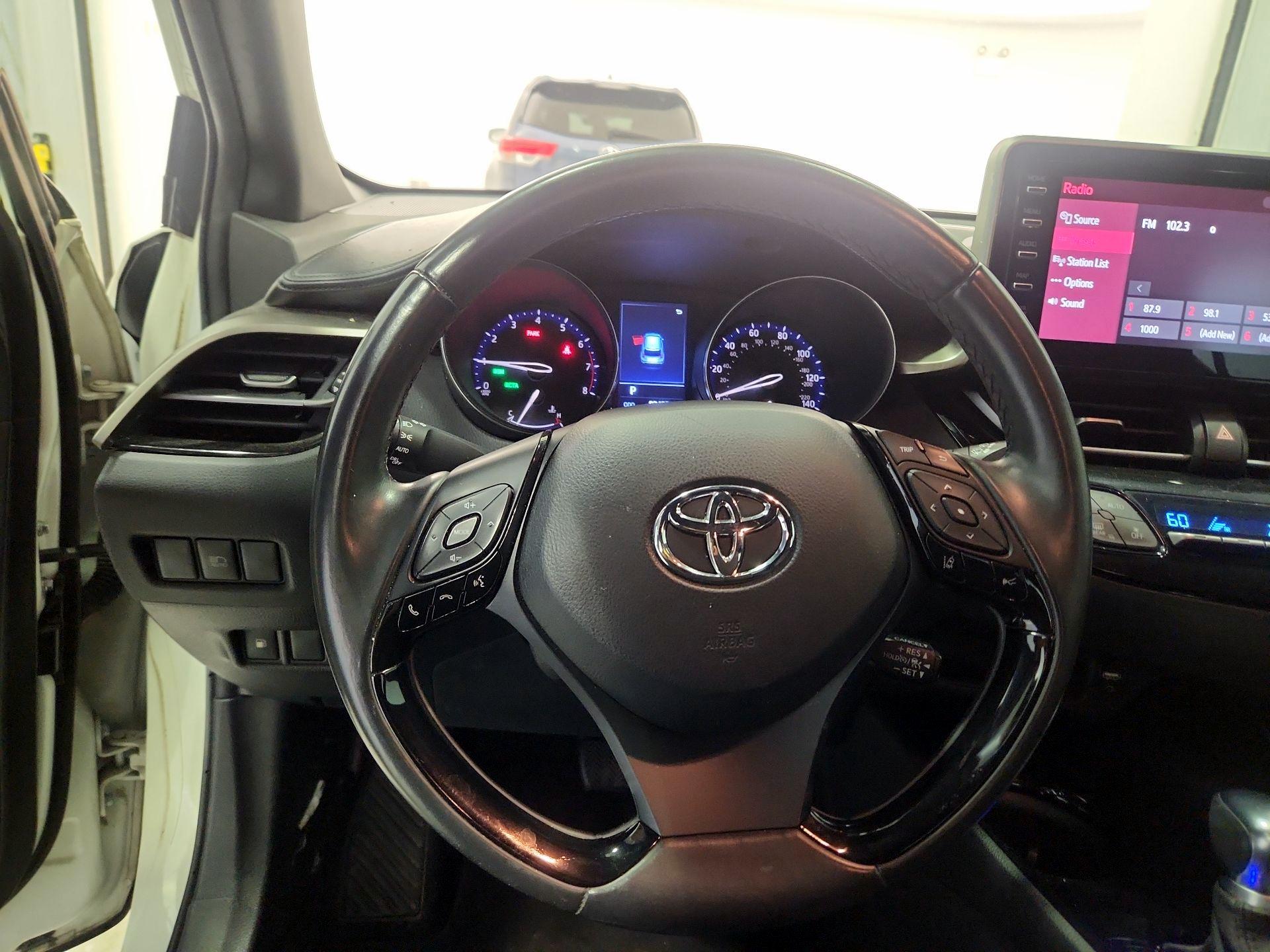 Thumbnail: 2019 Toyota C-HR - 10