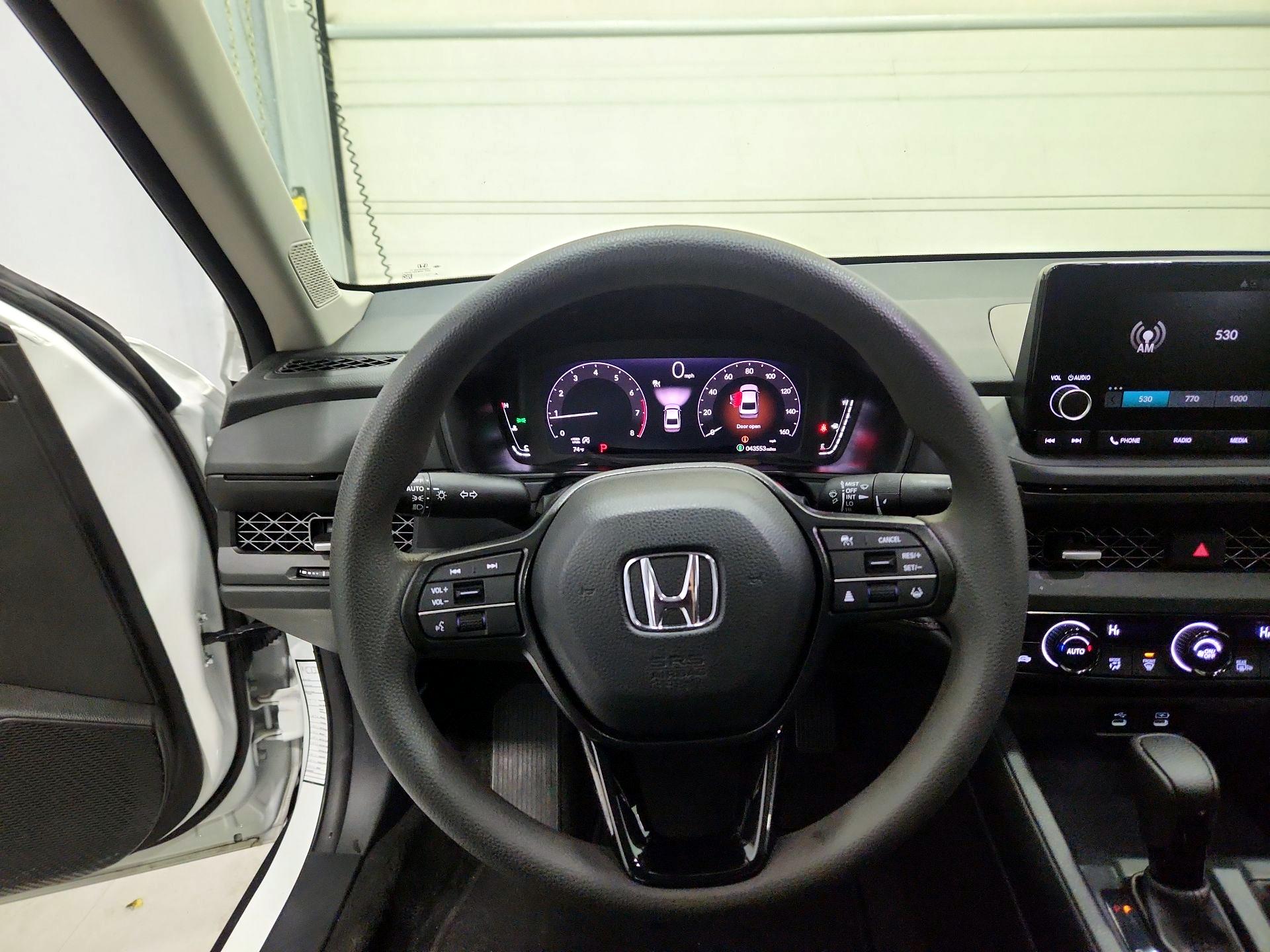 Thumbnail: 2023 Honda Accord - 10