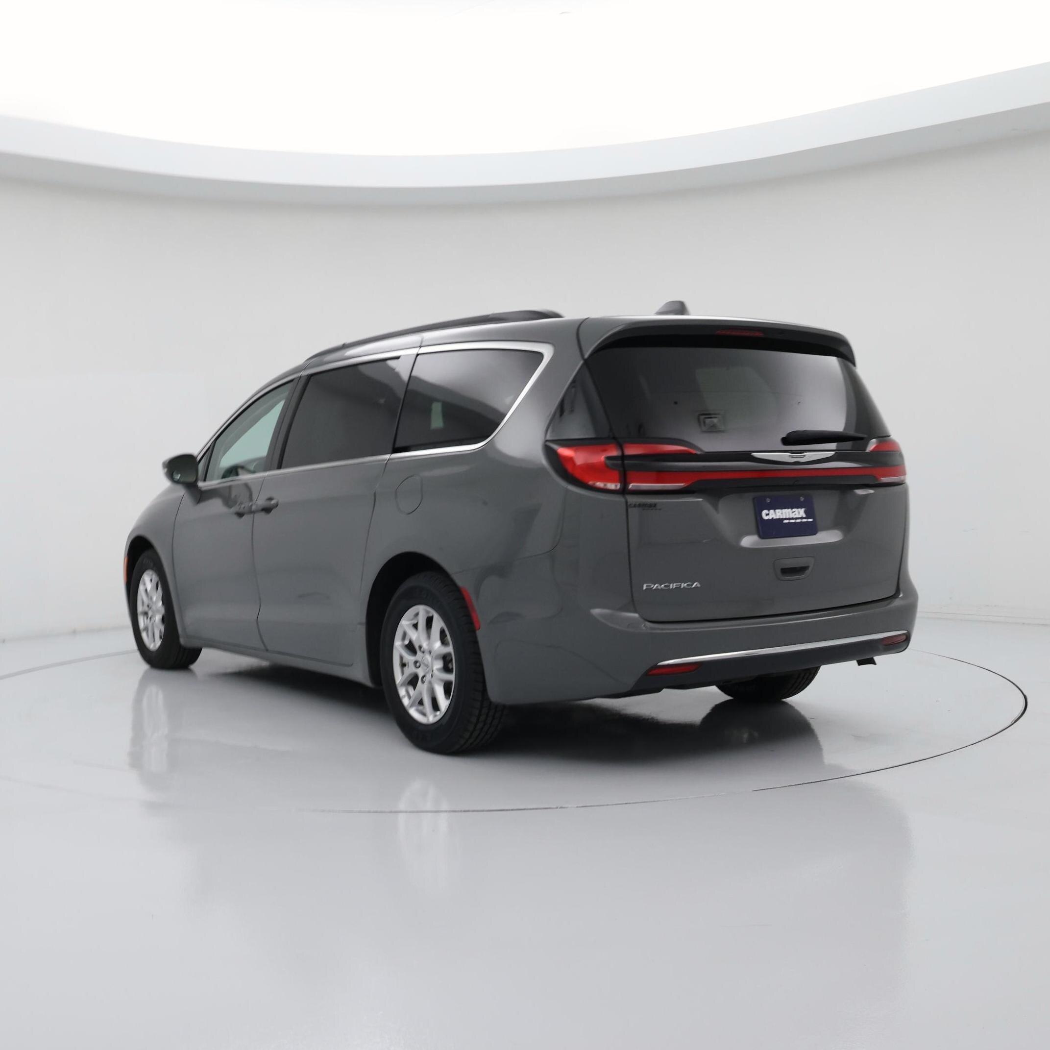 Thumbnail: 2022 Chrysler Pacifica - 2