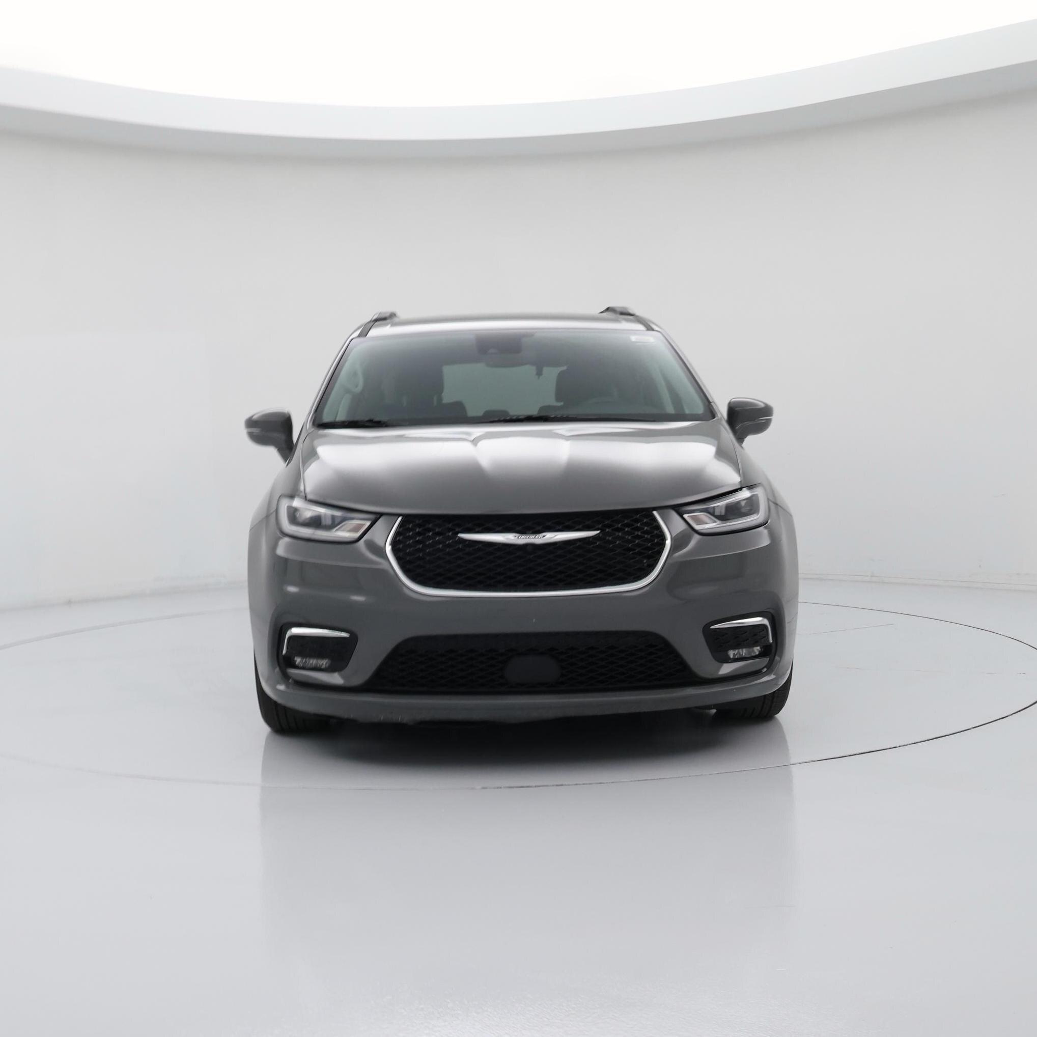 Thumbnail: 2022 Chrysler Pacifica - 5