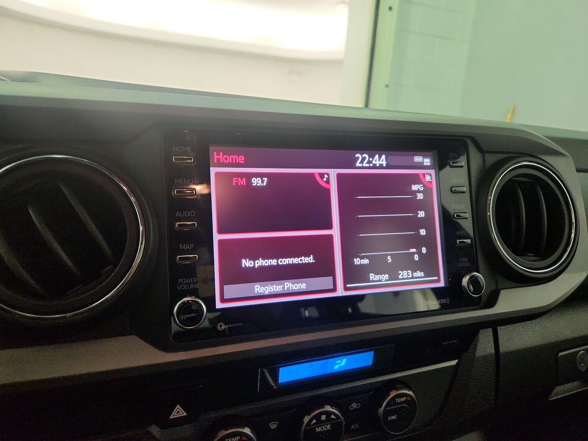 Thumbnail: 2023 Toyota Tacoma - 15