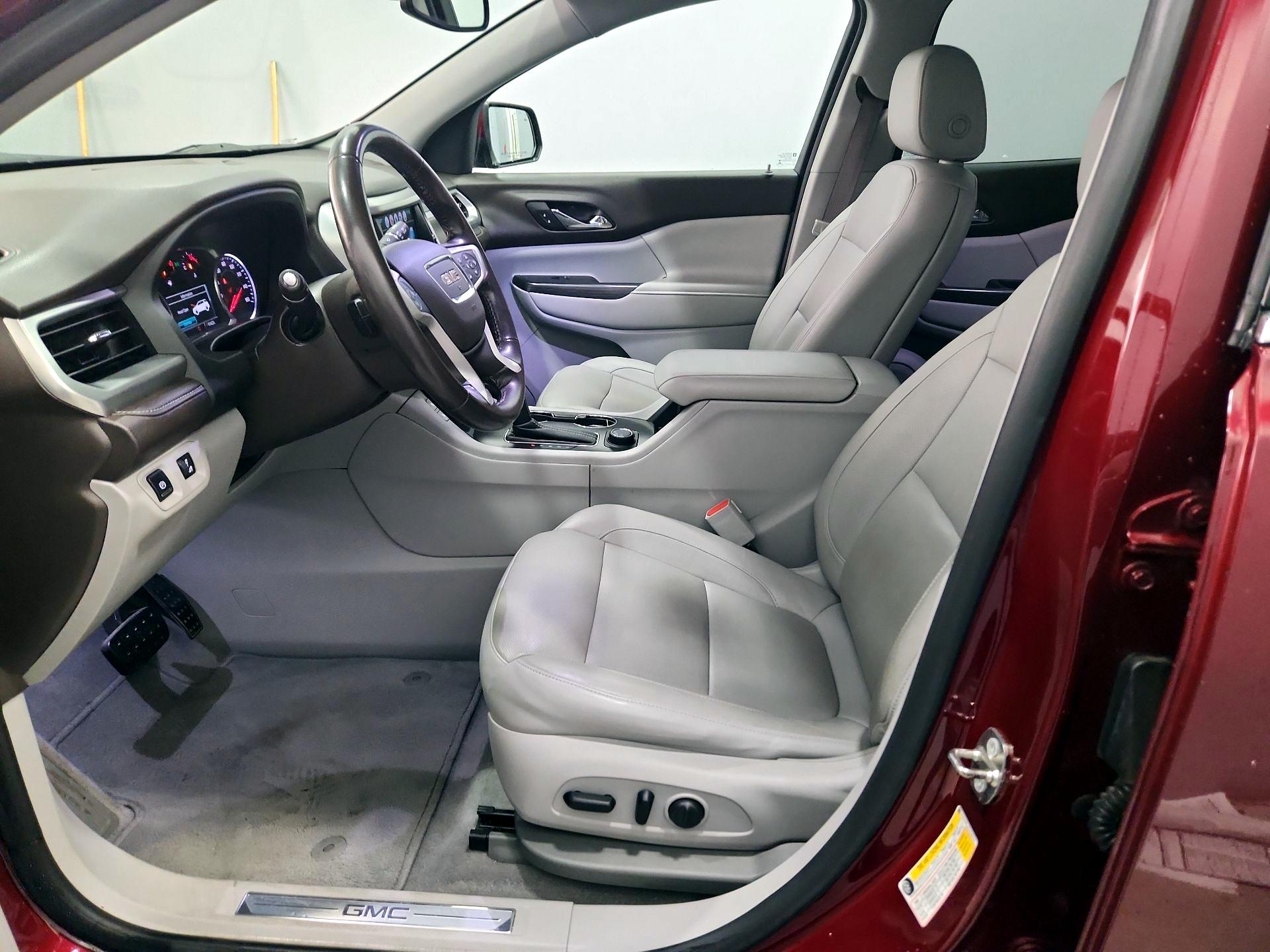 Thumbnail: 2018 GMC Acadia - 11