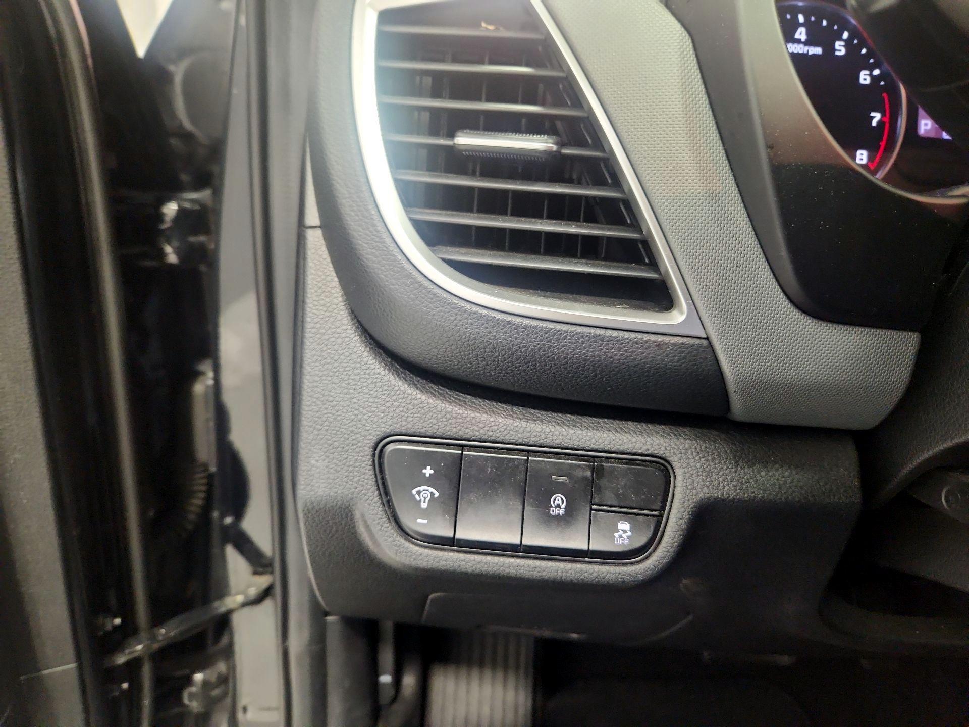 Thumbnail: 2021 Kia Seltos - 13