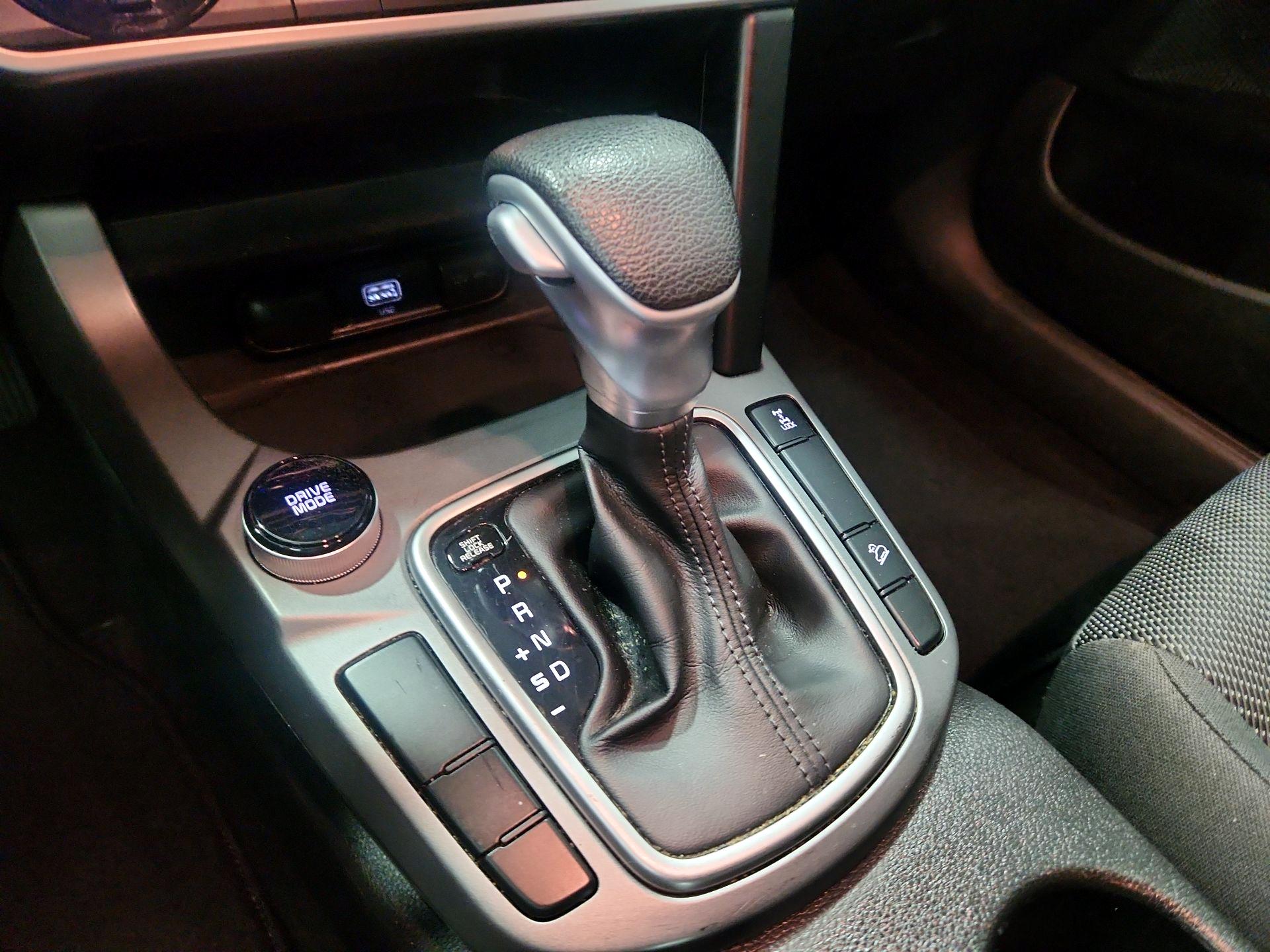 Thumbnail: 2021 Kia Seltos - 17