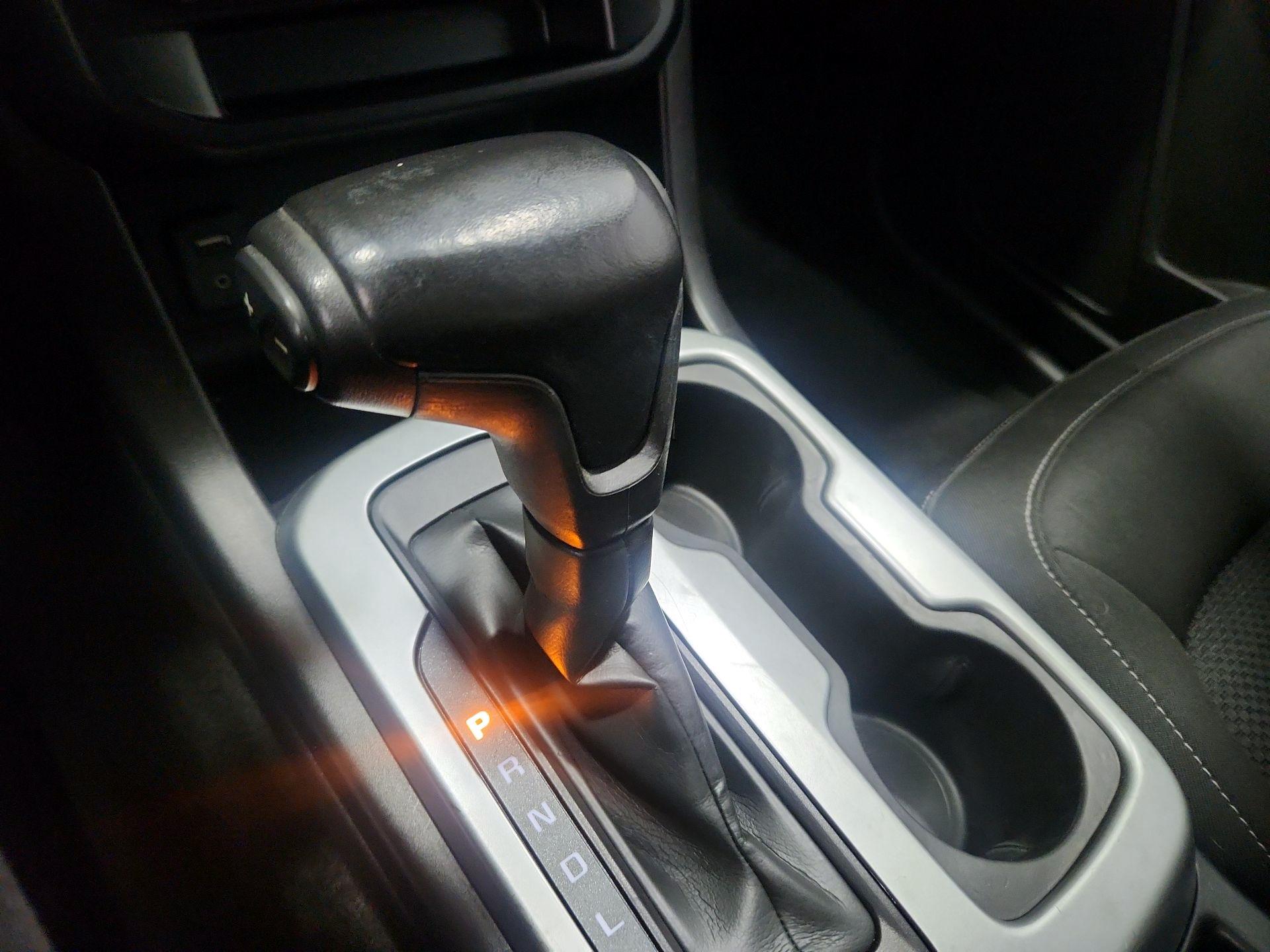 Thumbnail: 2017 Chevrolet Colorado - 17