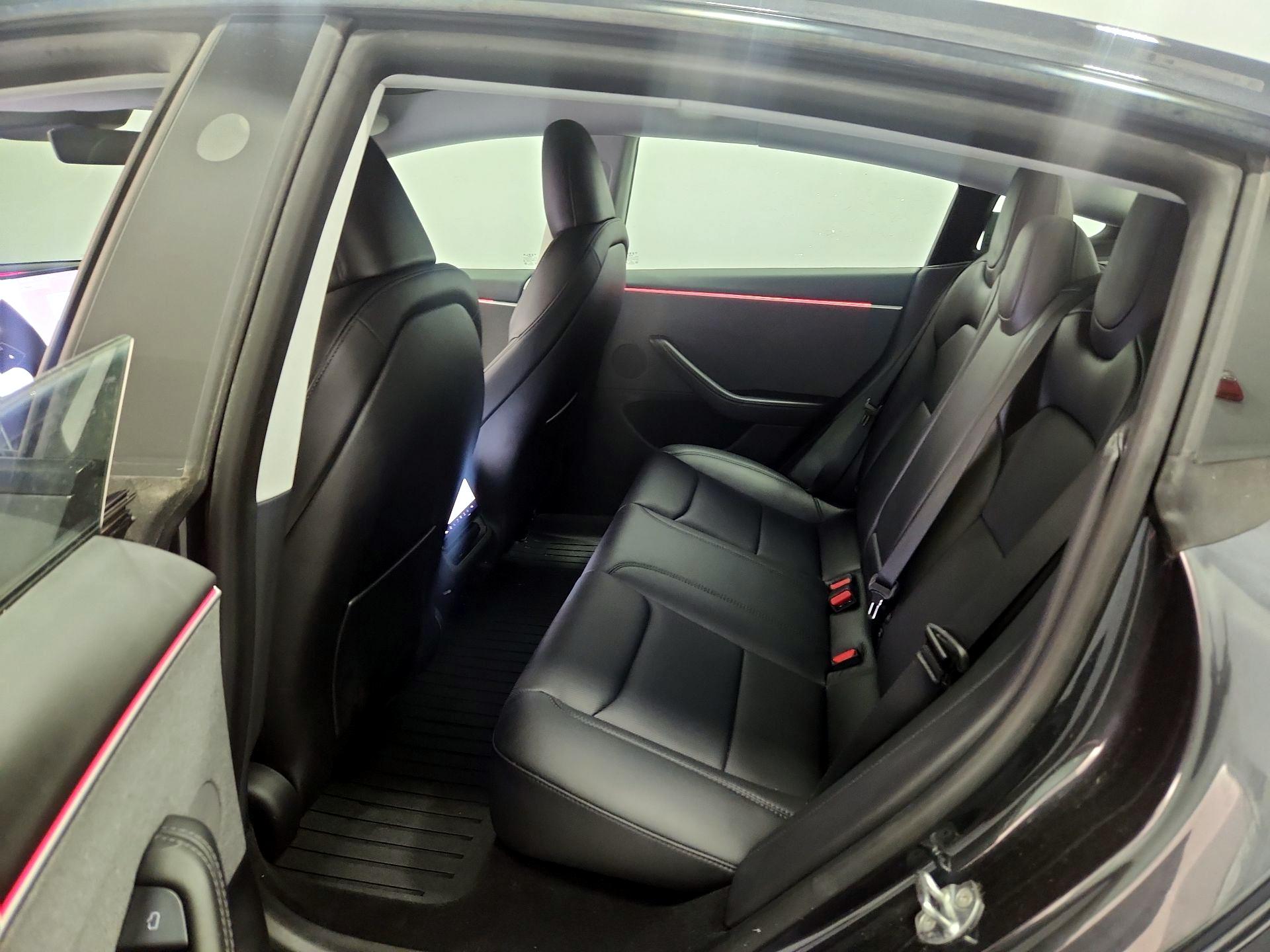 Thumbnail: 2025 Tesla Model 3 - 19