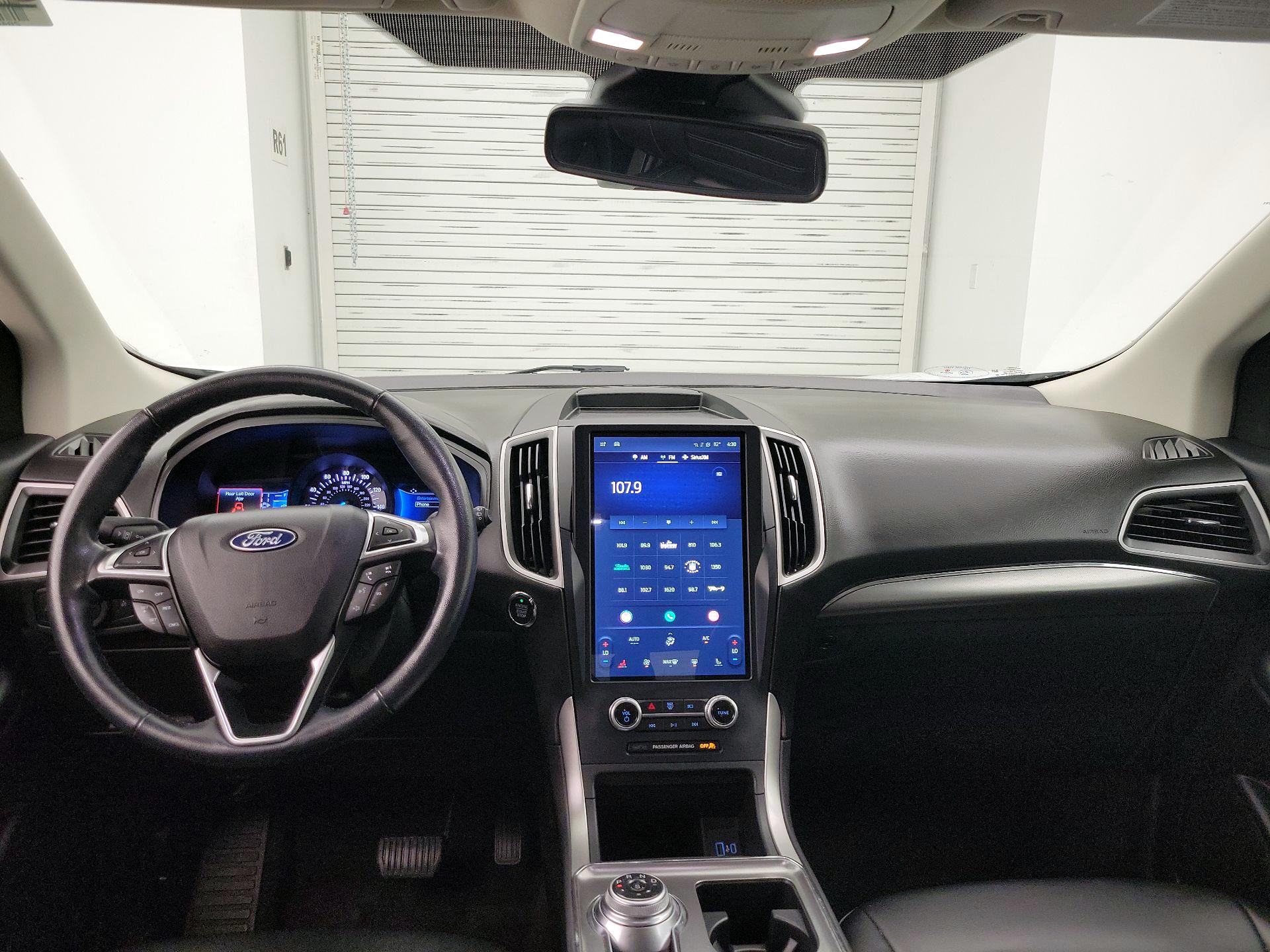 Thumbnail: 2022 Ford Edge - 9