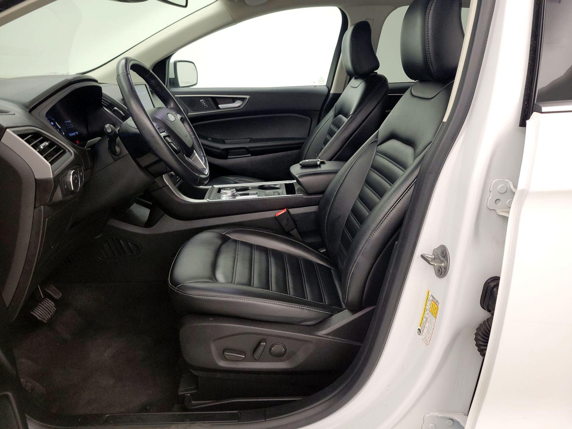 Thumbnail: 2022 Ford Edge - 11